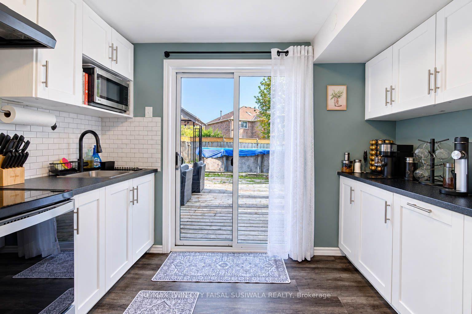 Photo 42 of 46 Robson Avenue, Cambridge, Greenway-Chaplin — HOMEH