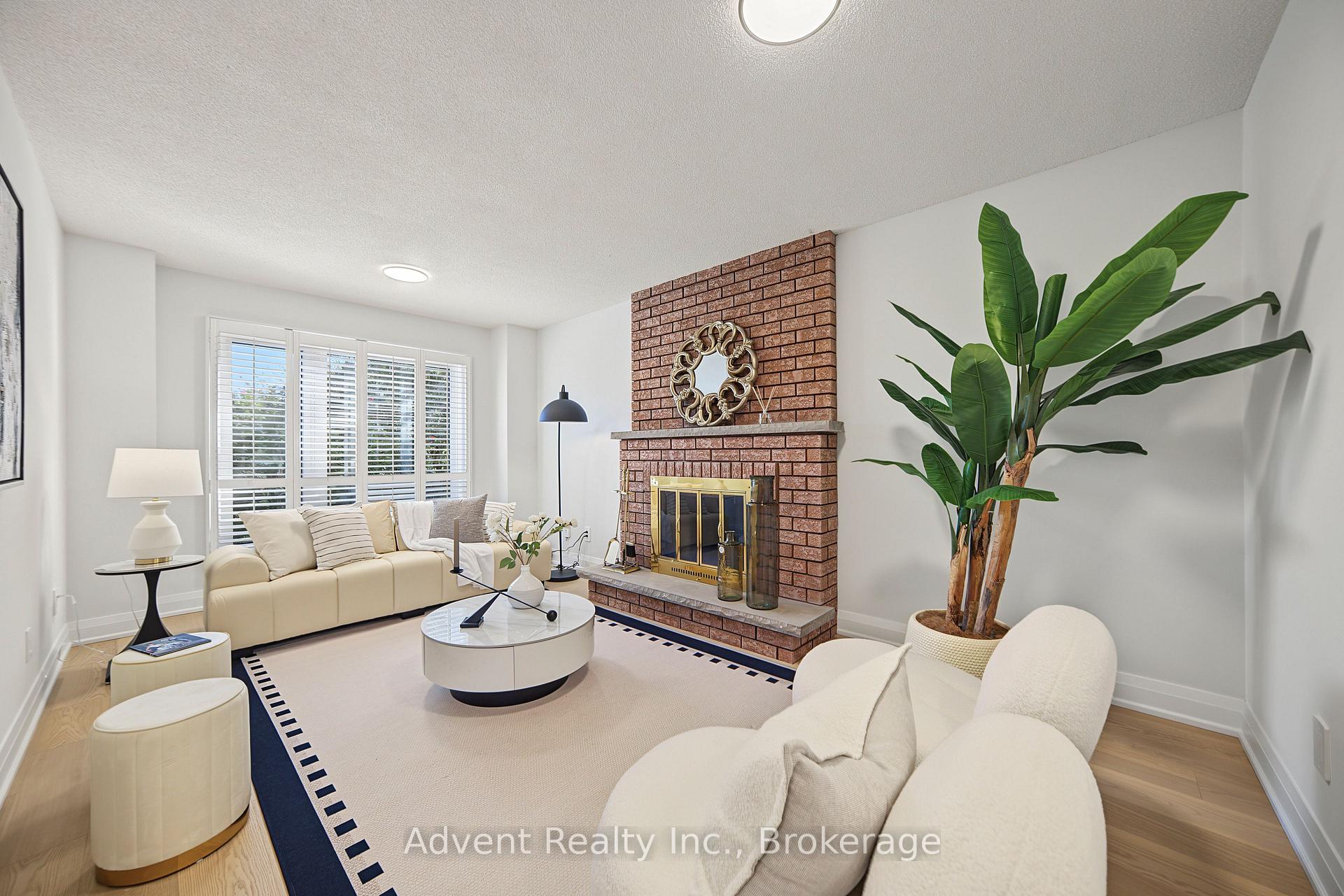 Photo 22 of 108 Valleyway Crescent, Vaughan, Maple — HOMEH