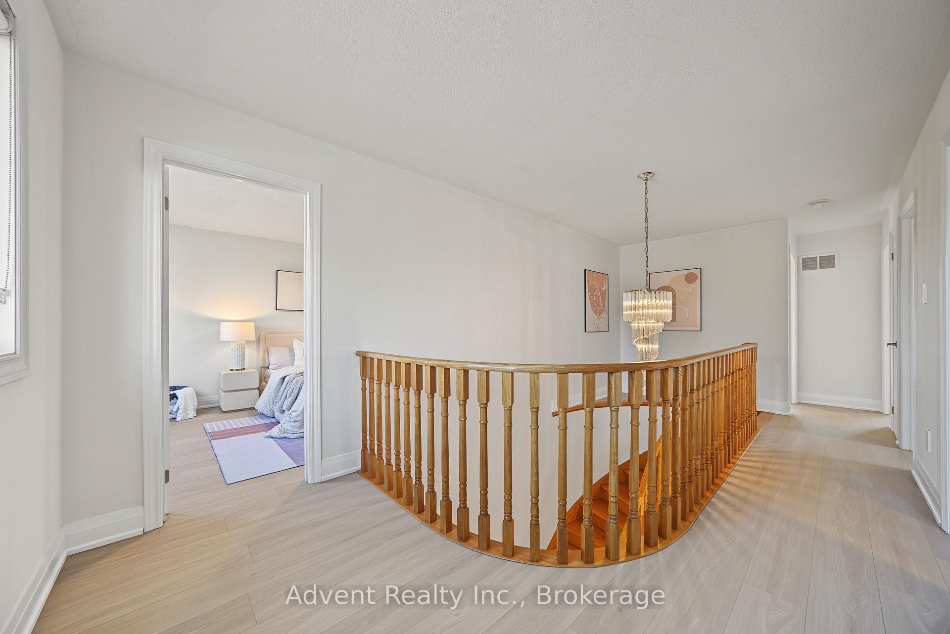 Photo 27 of 108 Valleyway Crescent, Vaughan, Maple — HOMEH