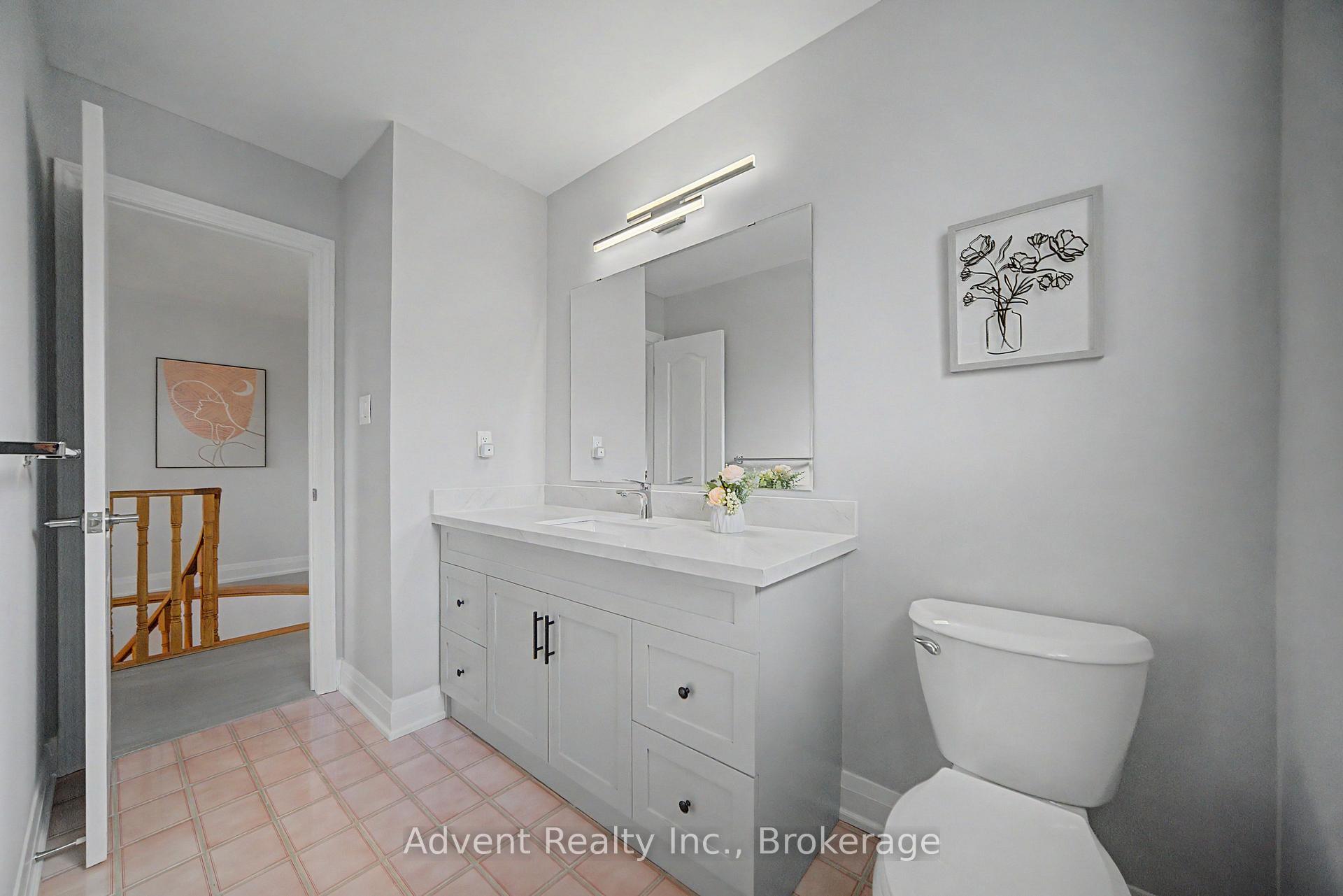 Photo 38 of 108 Valleyway Crescent, Vaughan, Maple — HOMEH