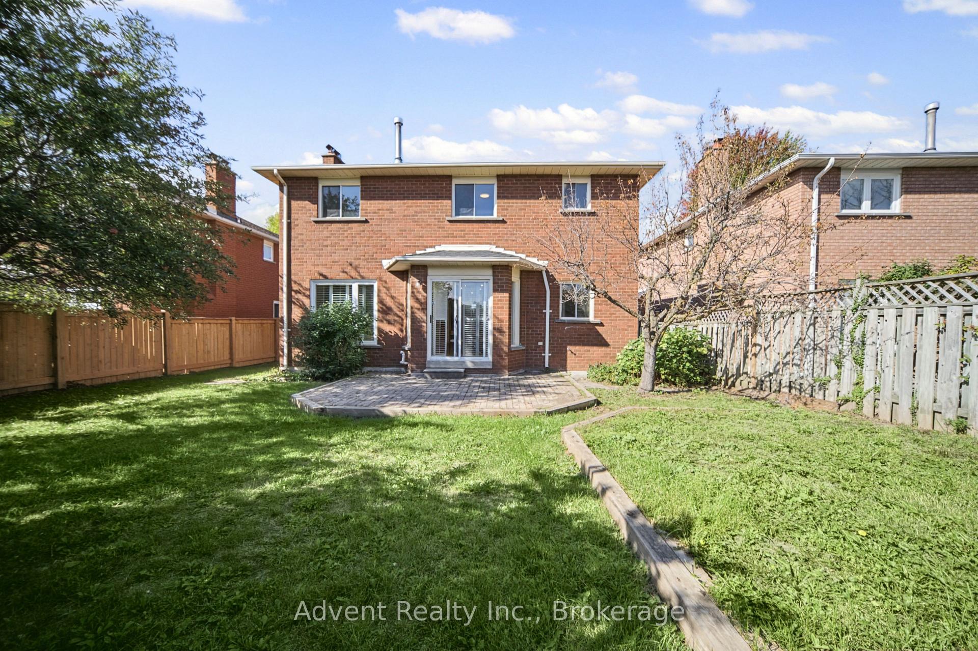 Photo 47 of 108 Valleyway Crescent, Vaughan, Maple — HOMEH