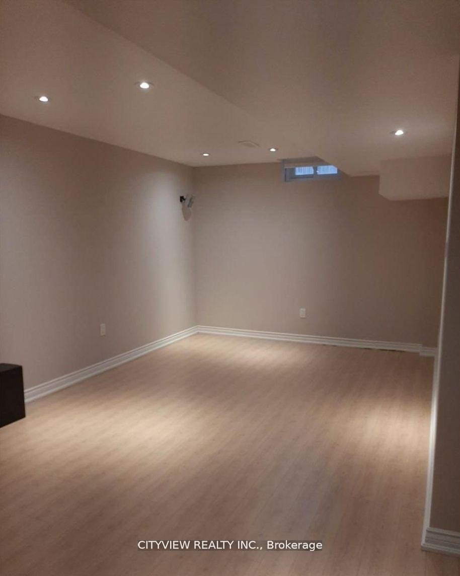 Photo 9 of 2140 Oakpoint Road, Oakville, West Oak Trails — HOMEH