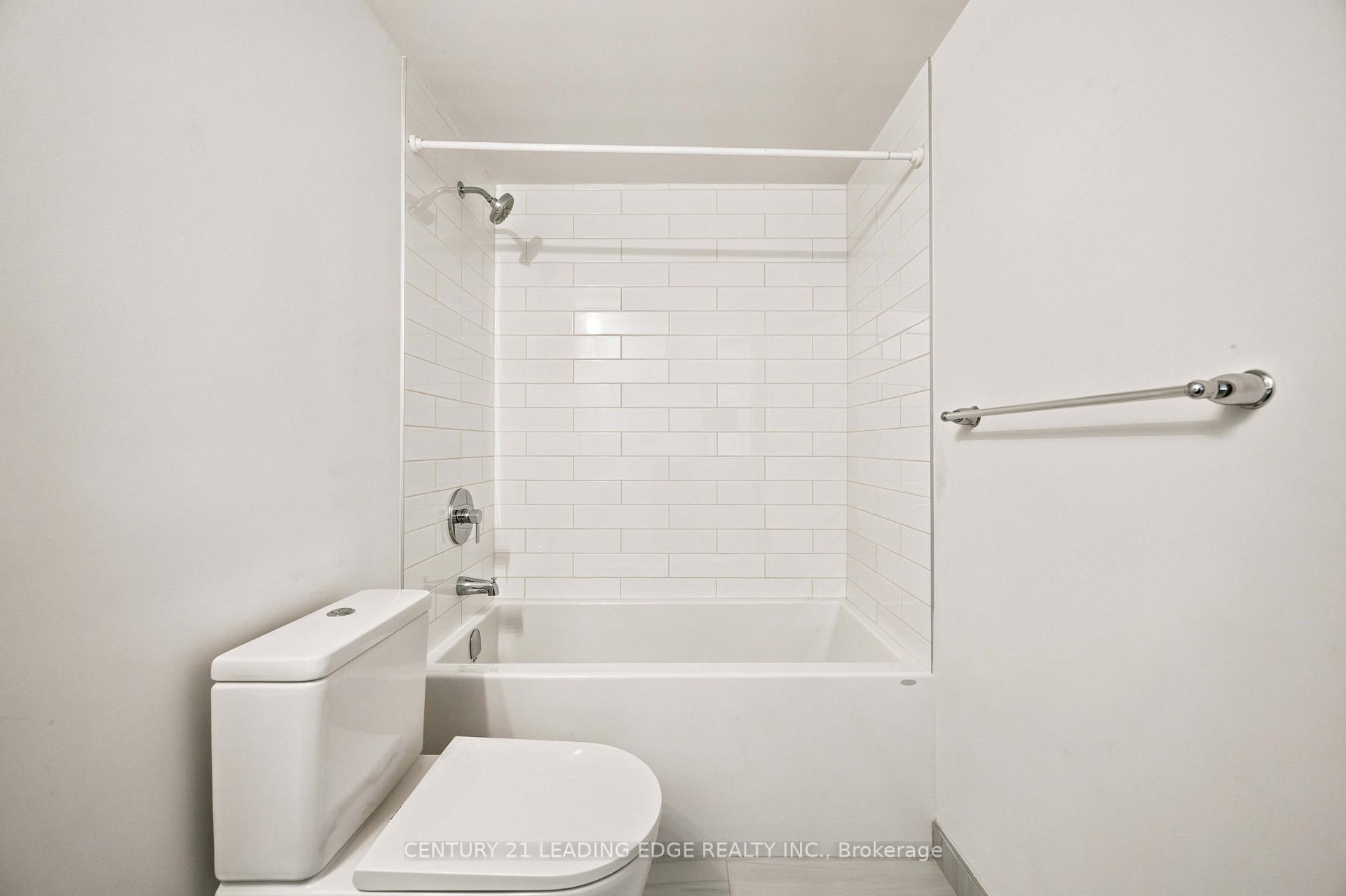 Photo 17 of Unit 812, 2 Manderley Drive, Scarborough, Birchcliffe-Cliffside — HOMEH