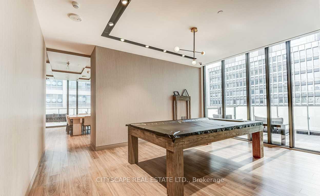 Photo 7 of Unit 1707, 25 Richmond Street E, Toronto, Church-Yonge Corridor — HOMEH