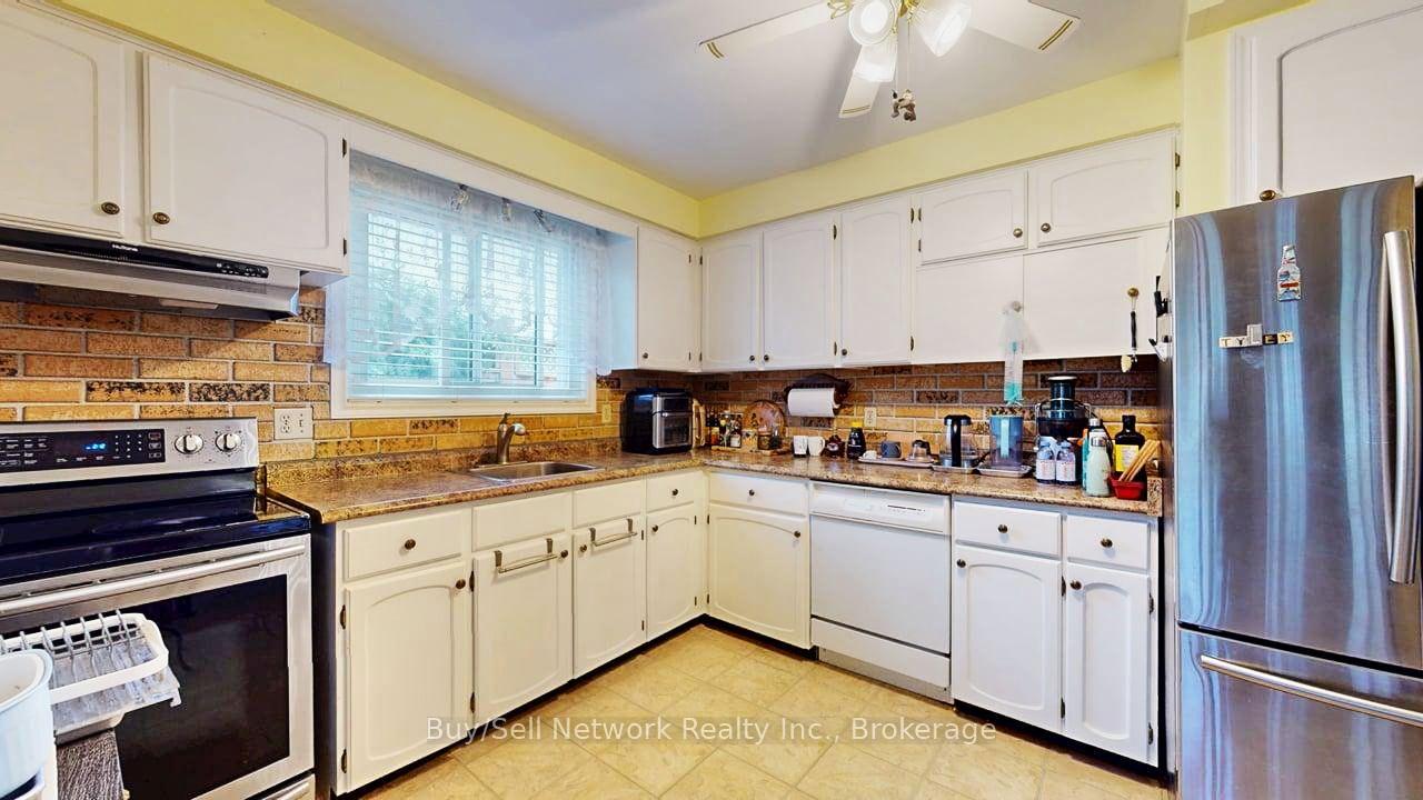 Photo 8 of 2602 Ridgetop Crescent, Peterborough, Ashburnham Ward 4 — HOMEH