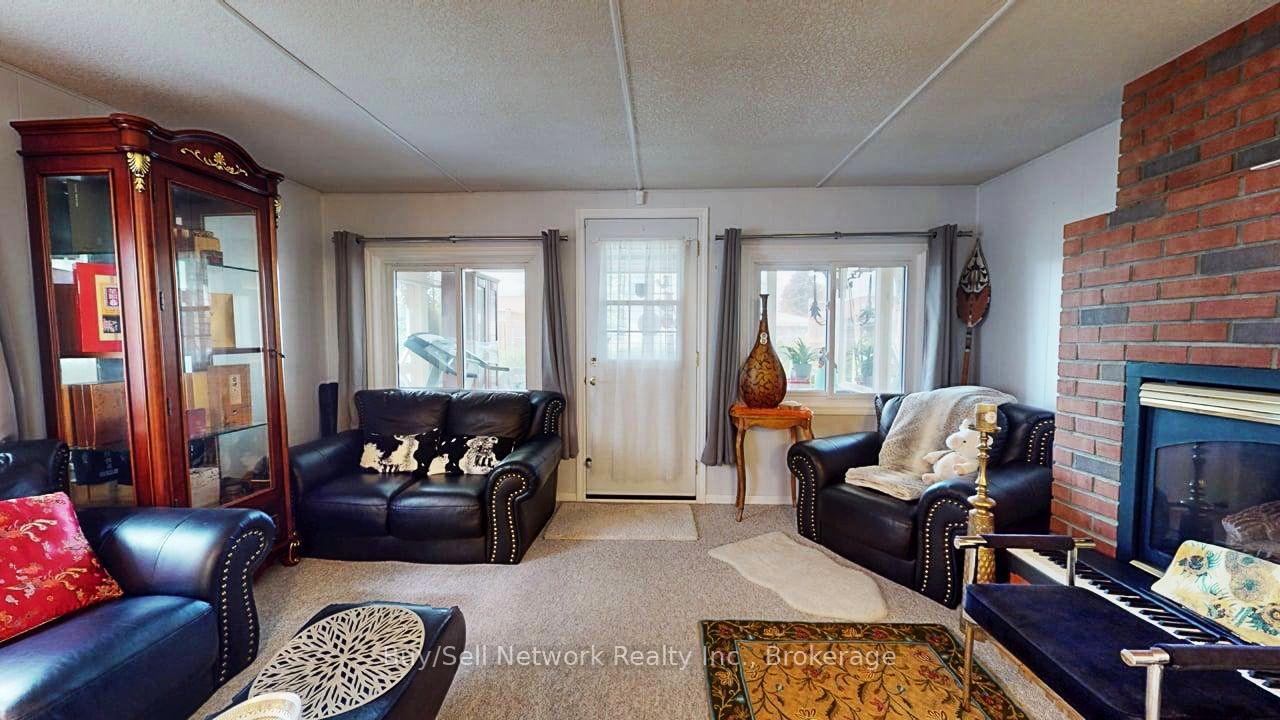 Photo 10 of 2602 Ridgetop Crescent, Peterborough, Ashburnham Ward 4 — HOMEH