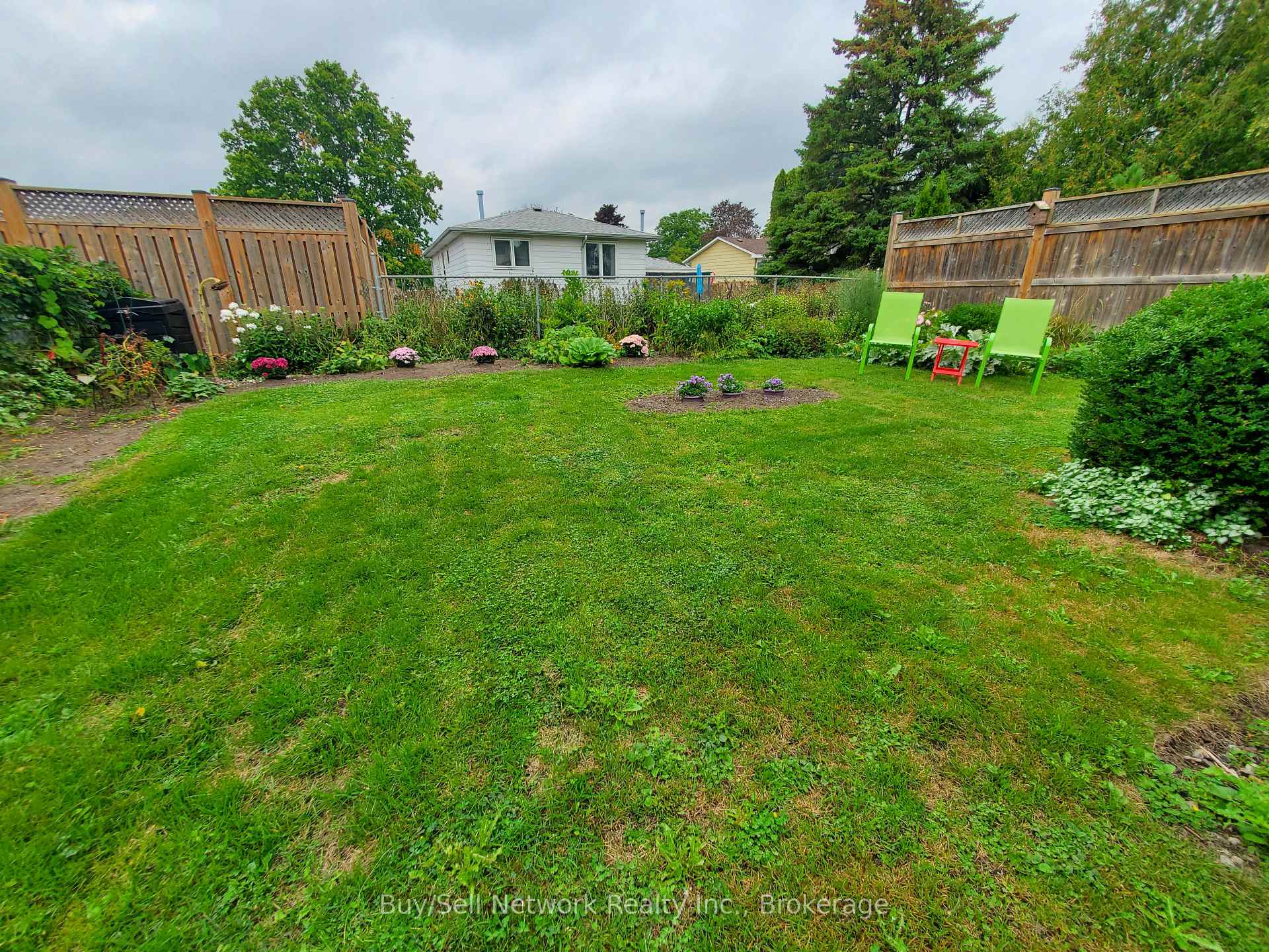 Photo 23 of 2602 Ridgetop Crescent, Peterborough, Ashburnham Ward 4 — HOMEH