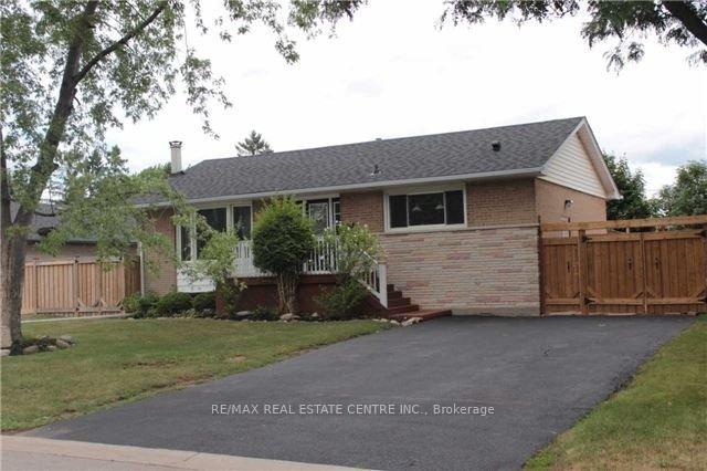 Photo 1 of 363 Duncombe Drive, Burlington, Appleby — HOMEH