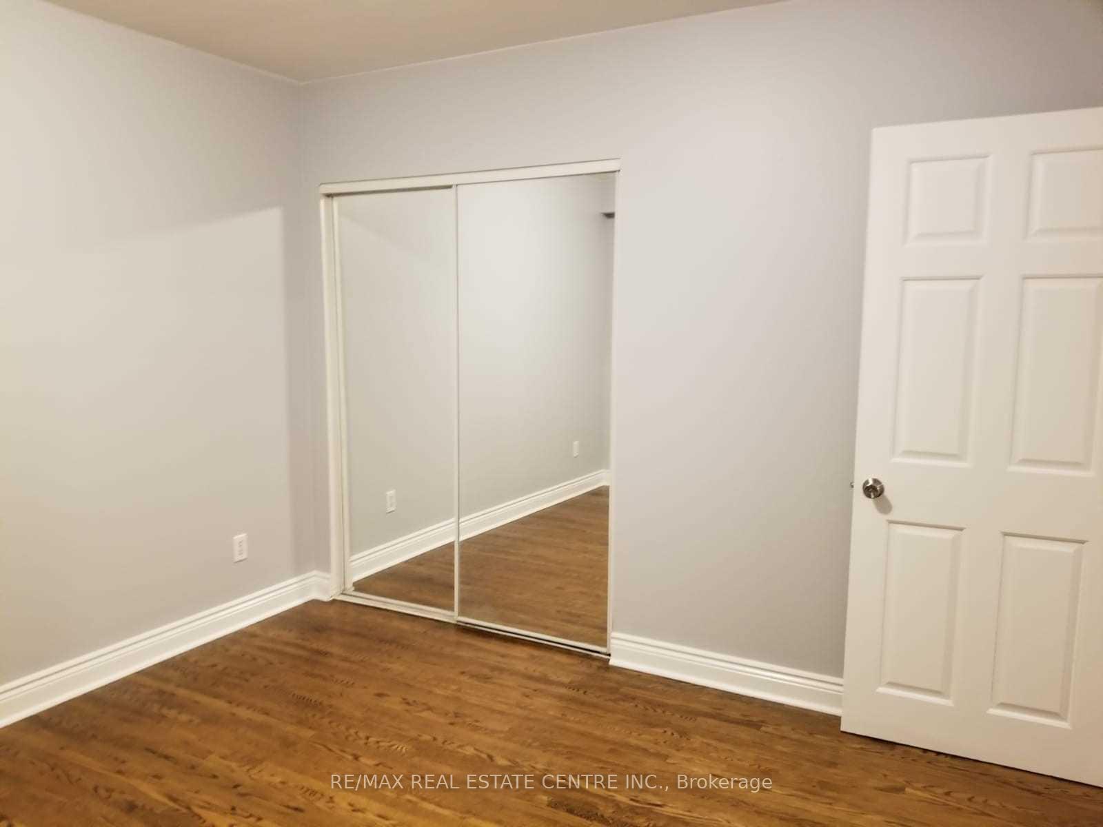 Photo 12 of 363 Duncombe Drive, Burlington, Appleby — HOMEH
