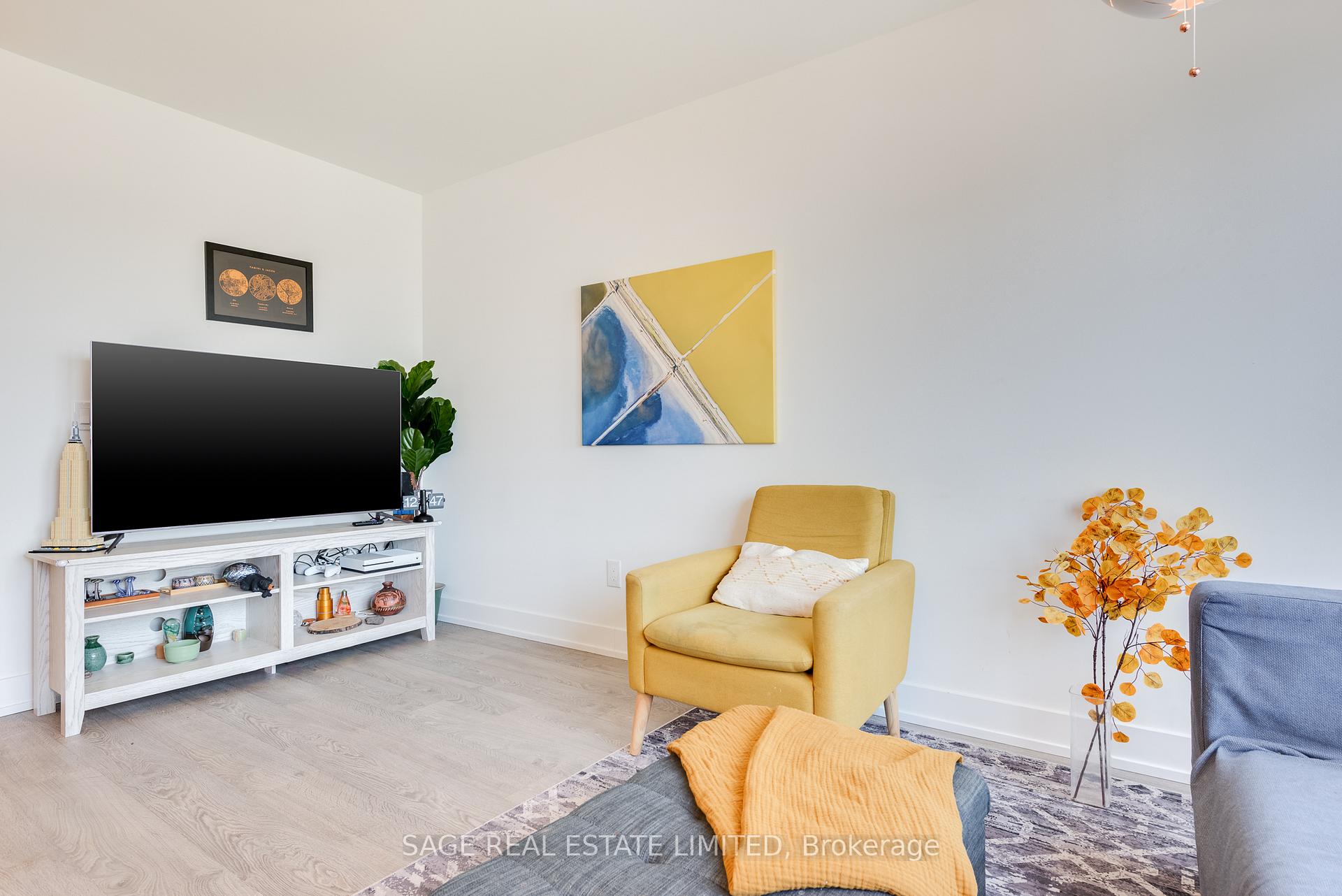 Photo 5 of Unit 834, 5 Mabelle Avenue, Etobicoke, Islington-City Centre West — HOMEH