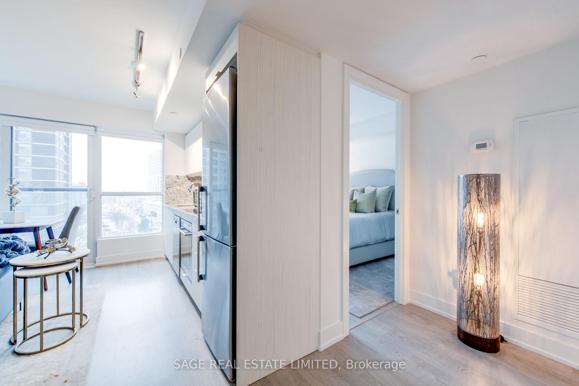 Photo 8 of Unit 834, 5 Mabelle Avenue, Etobicoke, Islington-City Centre West — HOMEH