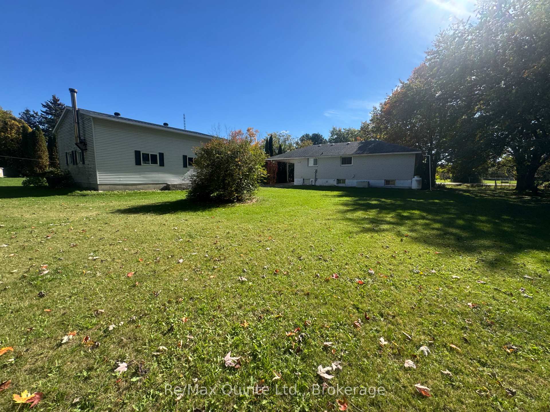 Photo 7 of 20 Ross Avenue, Quinte West, Murray Ward — HOMEH