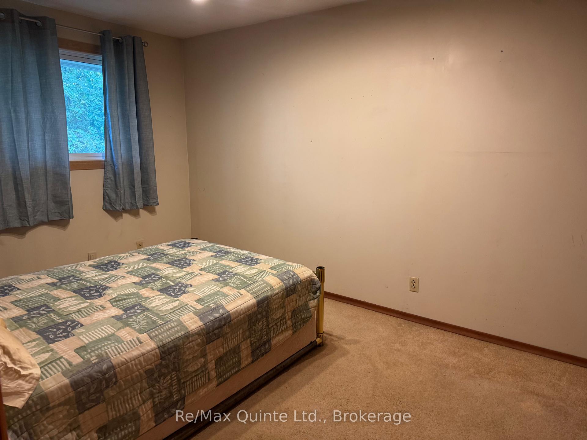 Photo 16 of 20 Ross Avenue, Quinte West, Murray Ward — HOMEH