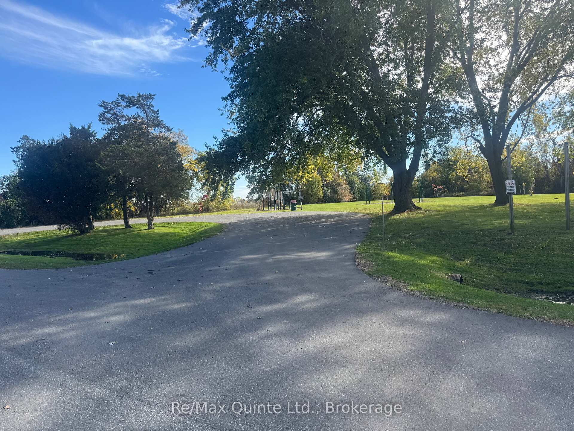 Photo 24 of 20 Ross Avenue, Quinte West, Murray Ward — HOMEH