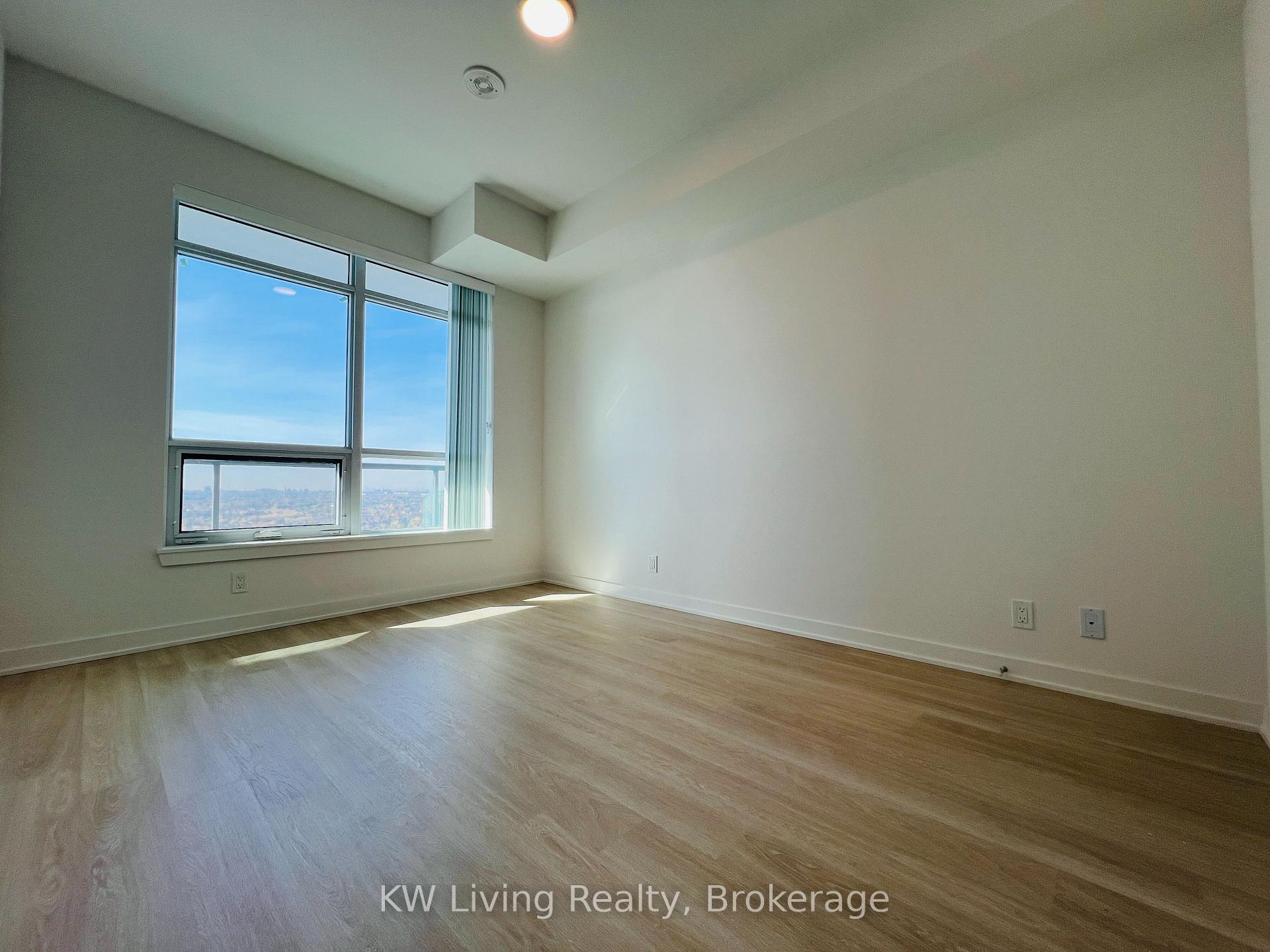 Photo 2 of Unit B1503, 50 Upper Mall Way, Vaughan, Brownridge — HOMEH