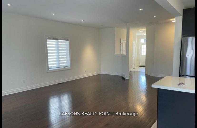 Photo 7 of Unit 21, 2579 Sheffield Boulevard, London, South U — HOMEH