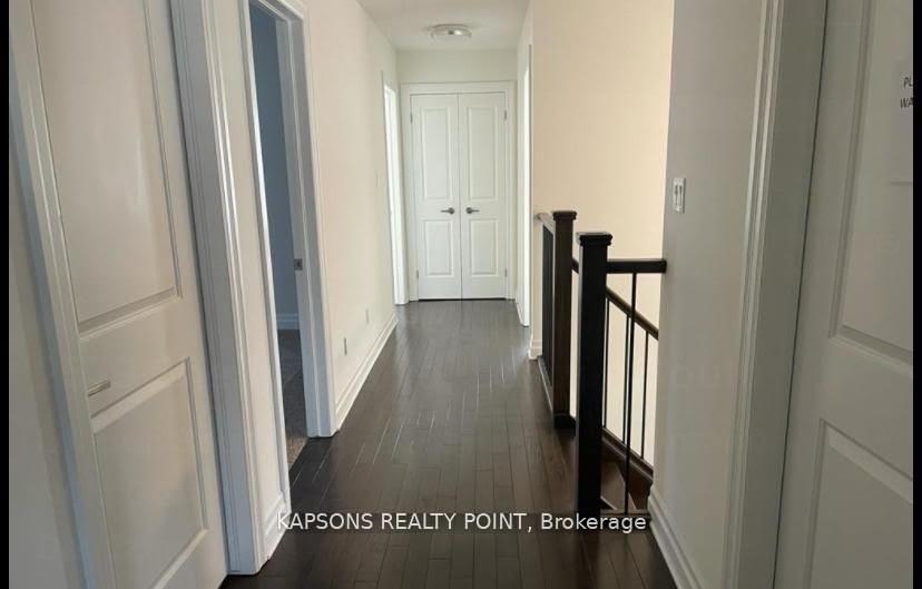 Photo 10 of Unit 21, 2579 Sheffield Boulevard, London, South U — HOMEH
