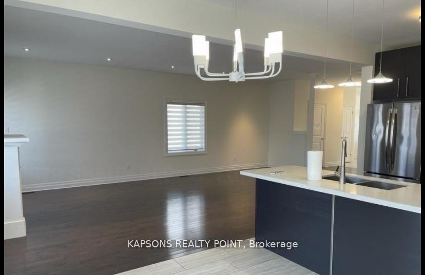 Photo 13 of Unit 21, 2579 Sheffield Boulevard, London, South U — HOMEH
