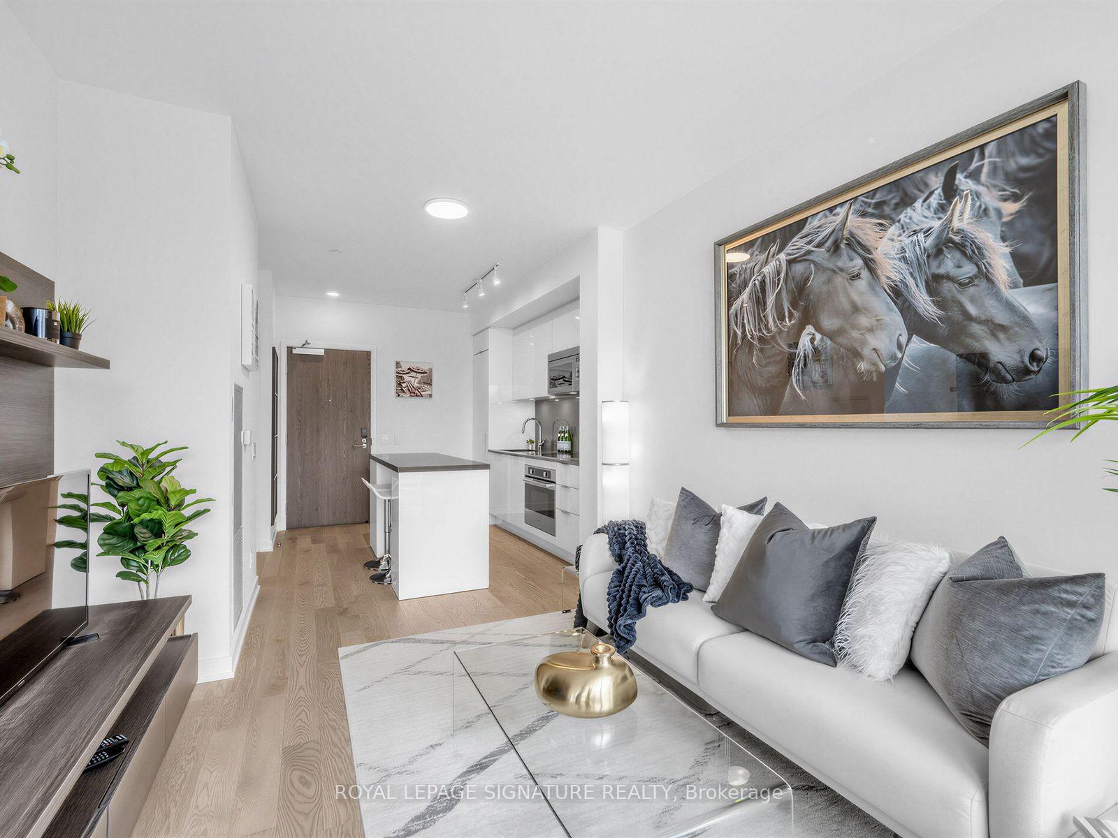 Photo 9 of Unit 3707, 20 Lombard Street, Toronto, Church-Yonge Corridor — HOMEH