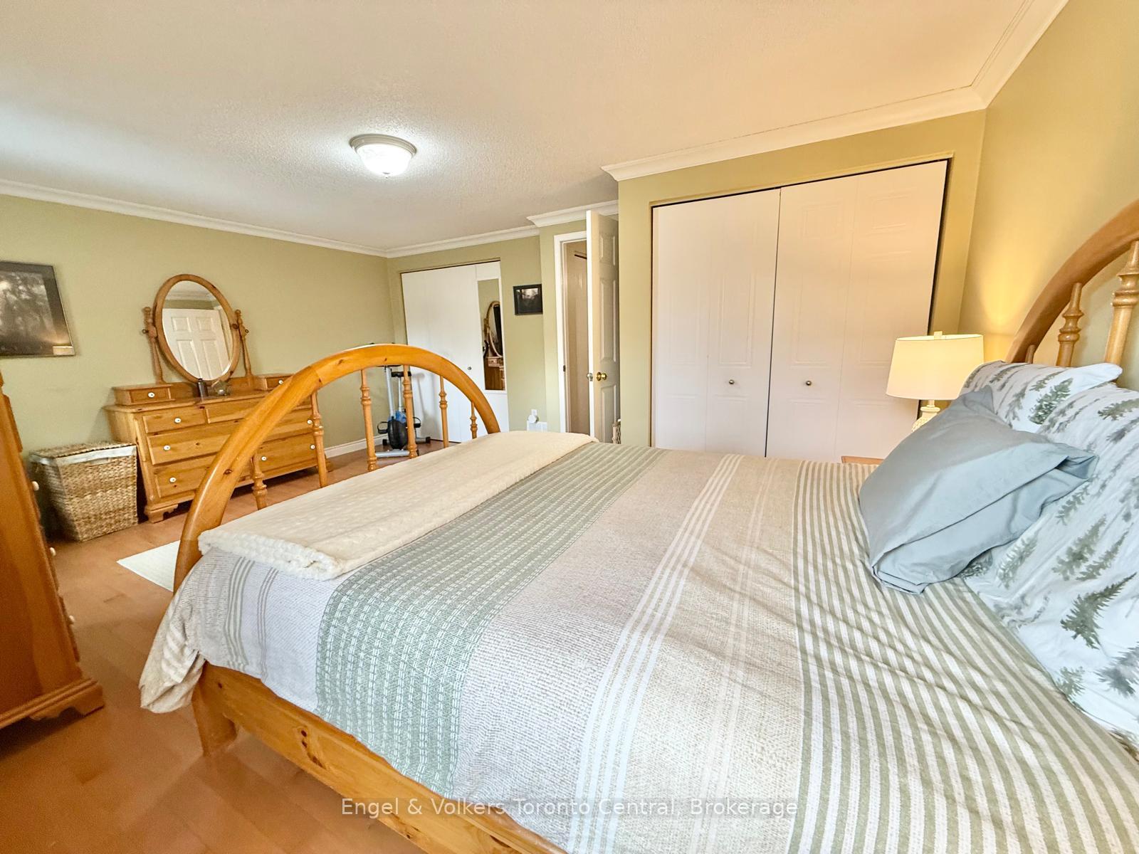Photo 23 of Unit 9, 920 Edinburgh Road S, Guelph, Kortright West — HOMEH