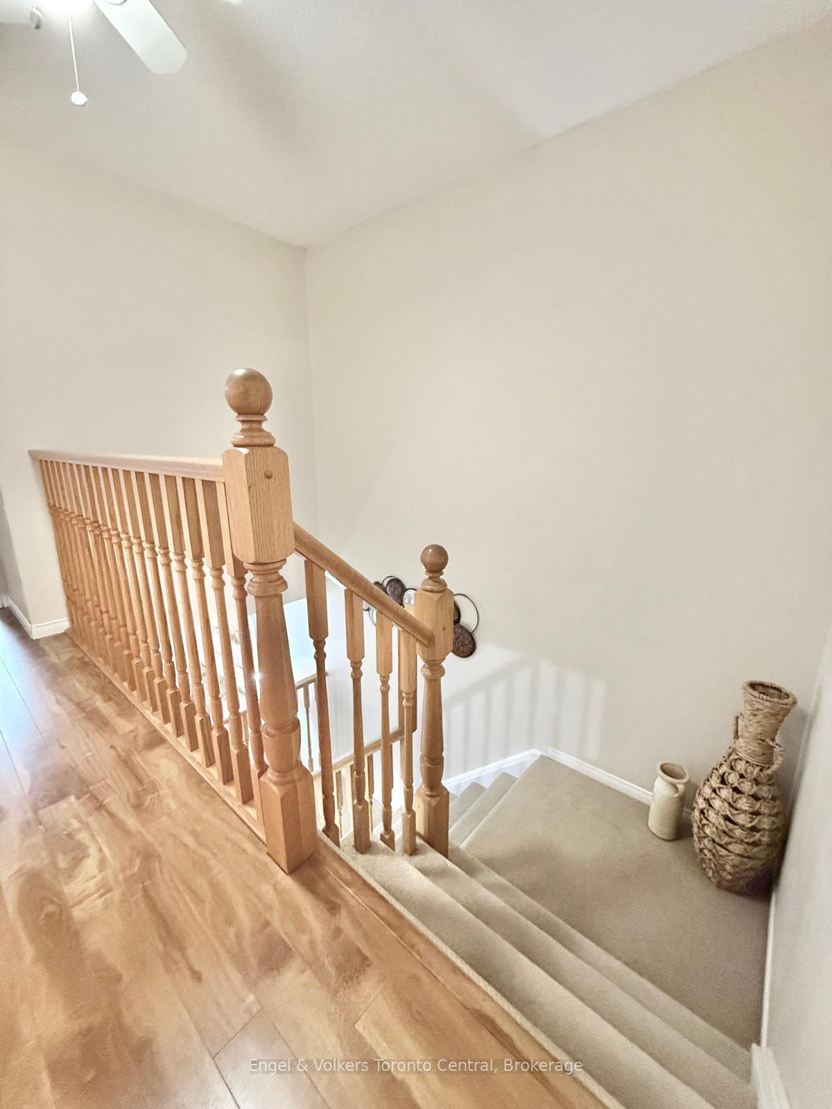 Photo 34 of Unit 9, 920 Edinburgh Road S, Guelph, Kortright West — HOMEH