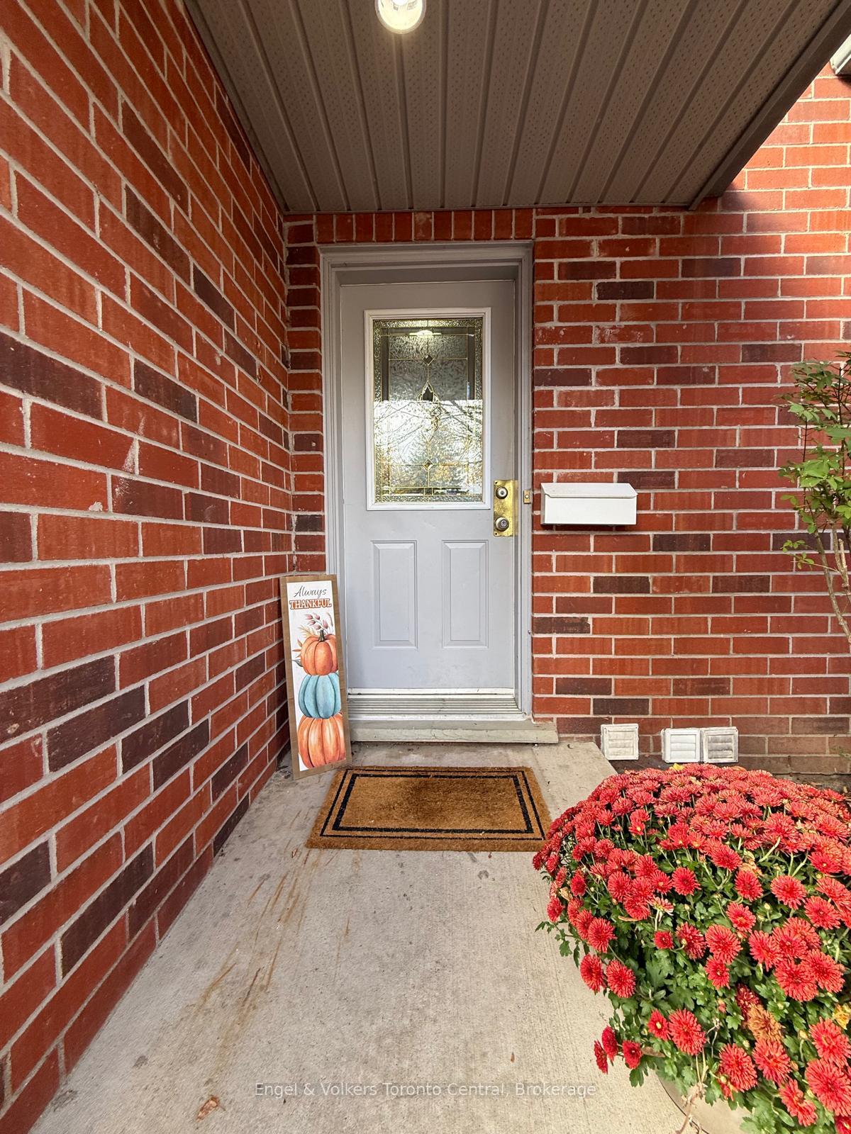 Photo 43 of Unit 9, 920 Edinburgh Road S, Guelph, Kortright West — HOMEH