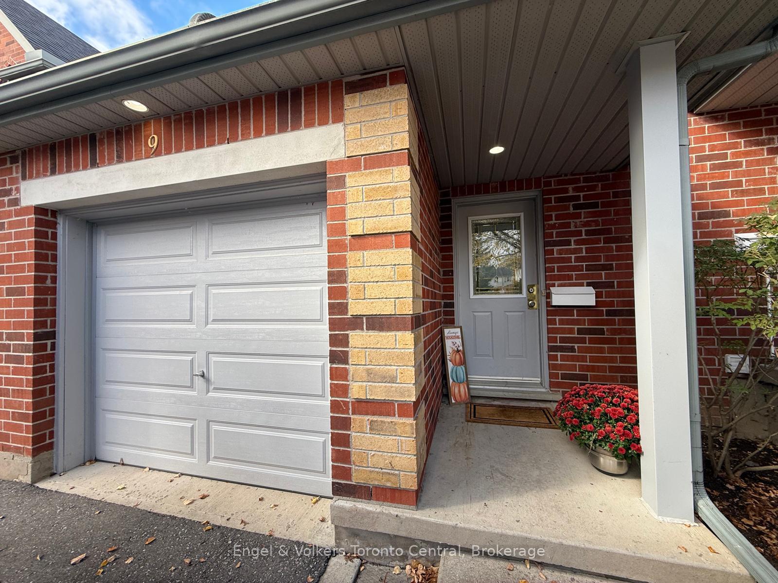 Photo 44 of Unit 9, 920 Edinburgh Road S, Guelph, Kortright West — HOMEH