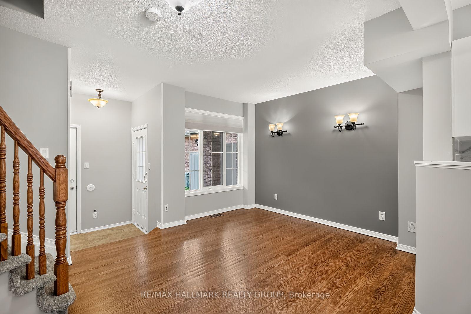 Photo 8 of 3702 Rivergate Way, Ottawa, Quinterra — HOMEH