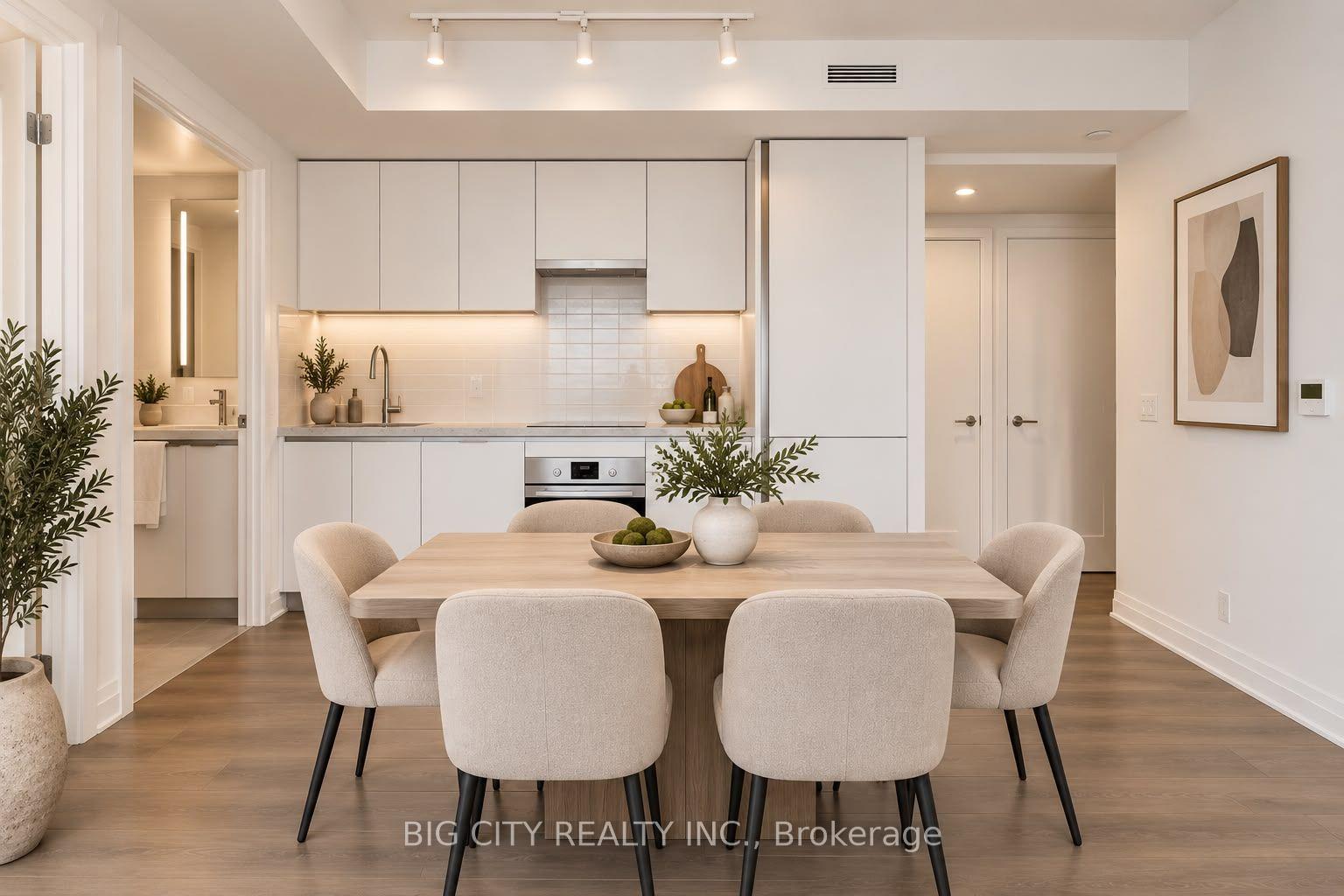 Photo 3 of Unit 1407, 25 Frederick Todd Way, Toronto, Thorncliffe Park — HOMEH