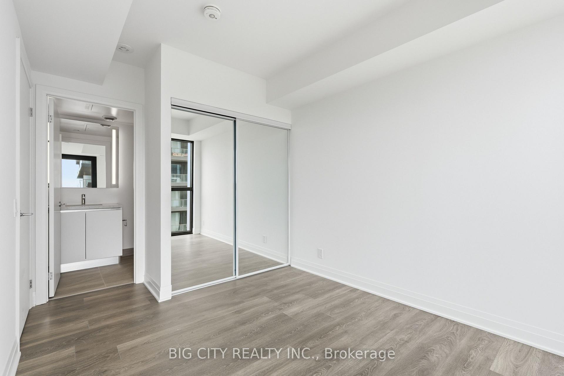 Photo 14 of Unit 1407, 25 Frederick Todd Way, Toronto, Thorncliffe Park — HOMEH