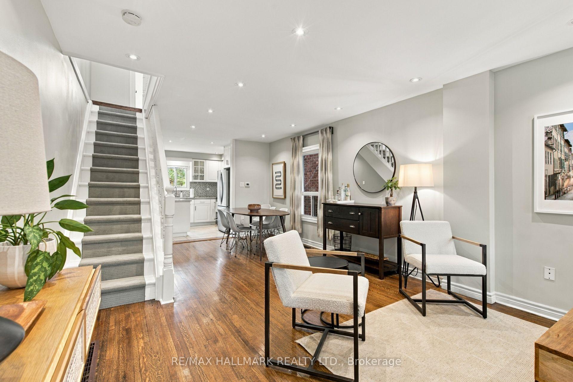 Photo 4 of 610 Coxwell Avenue, Toronto, Greenwood-Coxwell — HOMEH