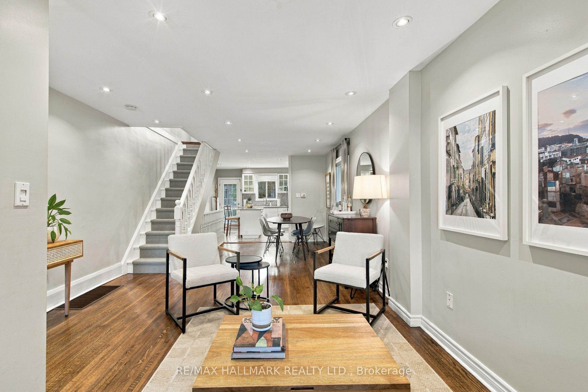 Photo 6 of 610 Coxwell Avenue, Toronto, Greenwood-Coxwell — HOMEH
