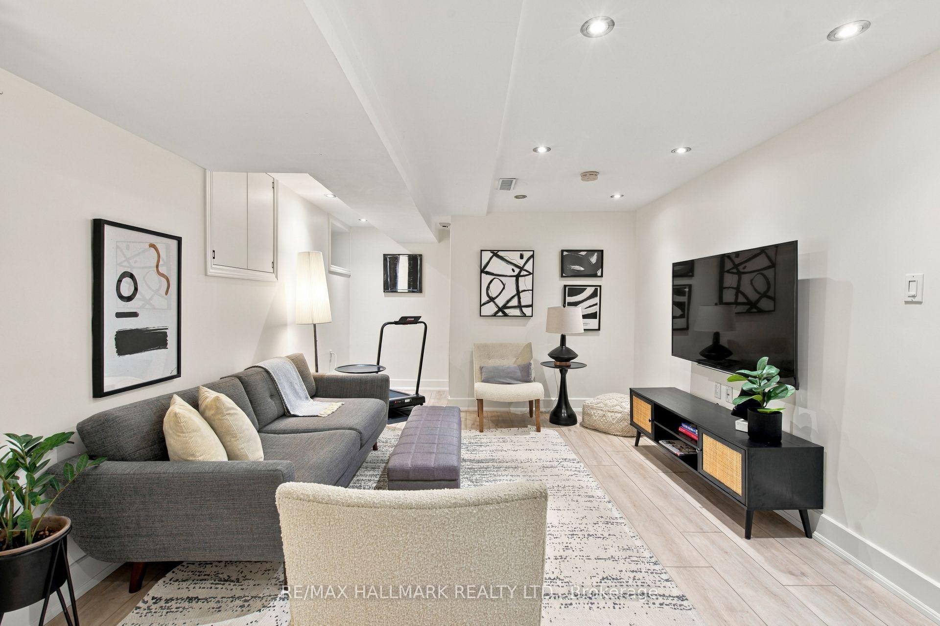 Photo 33 of 610 Coxwell Avenue, Toronto, Greenwood-Coxwell — HOMEH