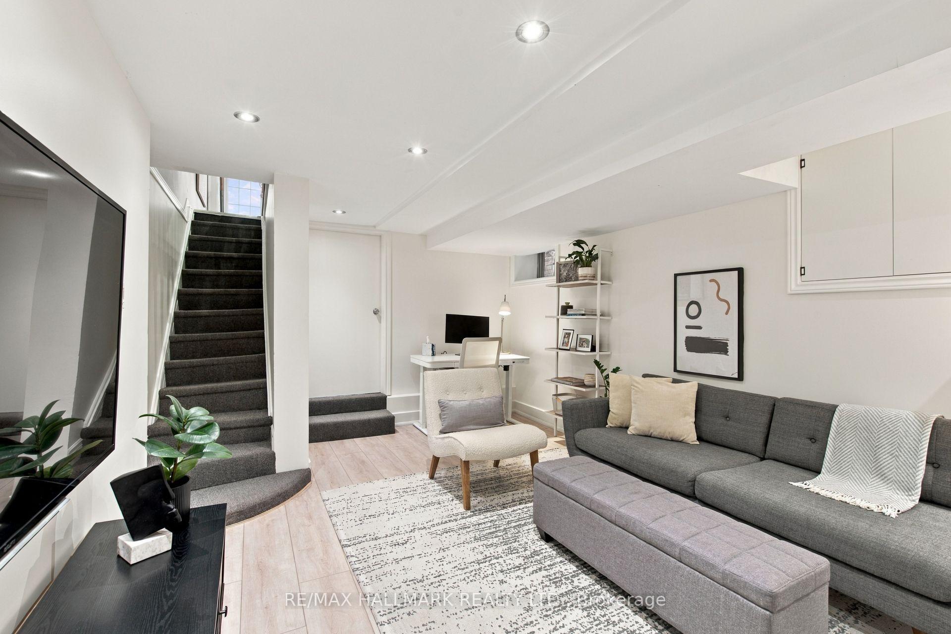 Photo 35 of 610 Coxwell Avenue, Toronto, Greenwood-Coxwell — HOMEH