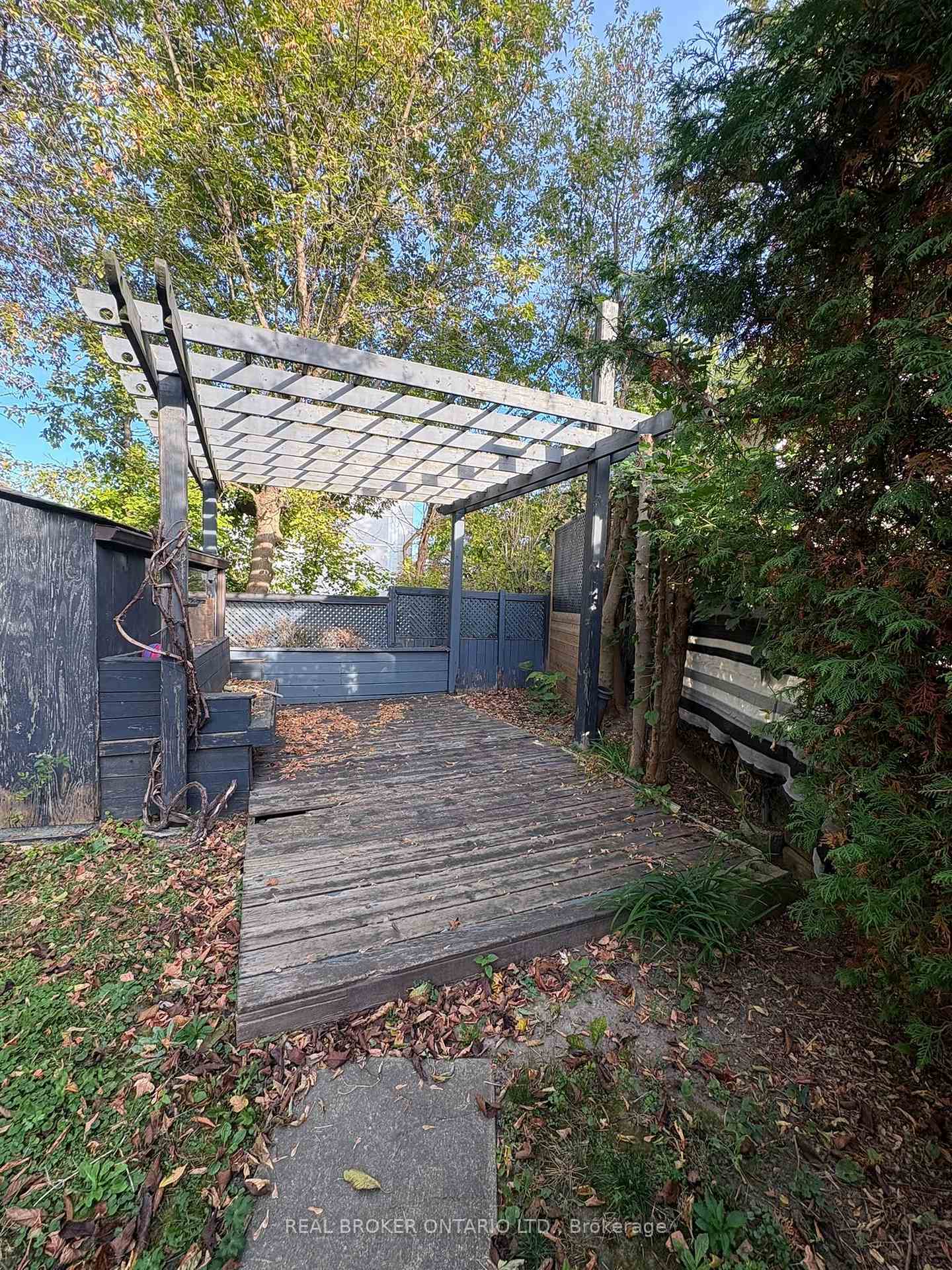 Photo 15 of Unit Bsmt, 988 Cosburn Avenue, Toronto, Woodbine-Lumsden — HOMEH