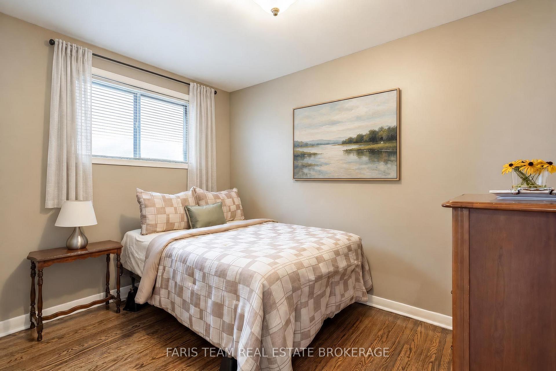 Photo 16 of 45 Bailey Crescent, Aurora, Aurora Highlands — HOMEH