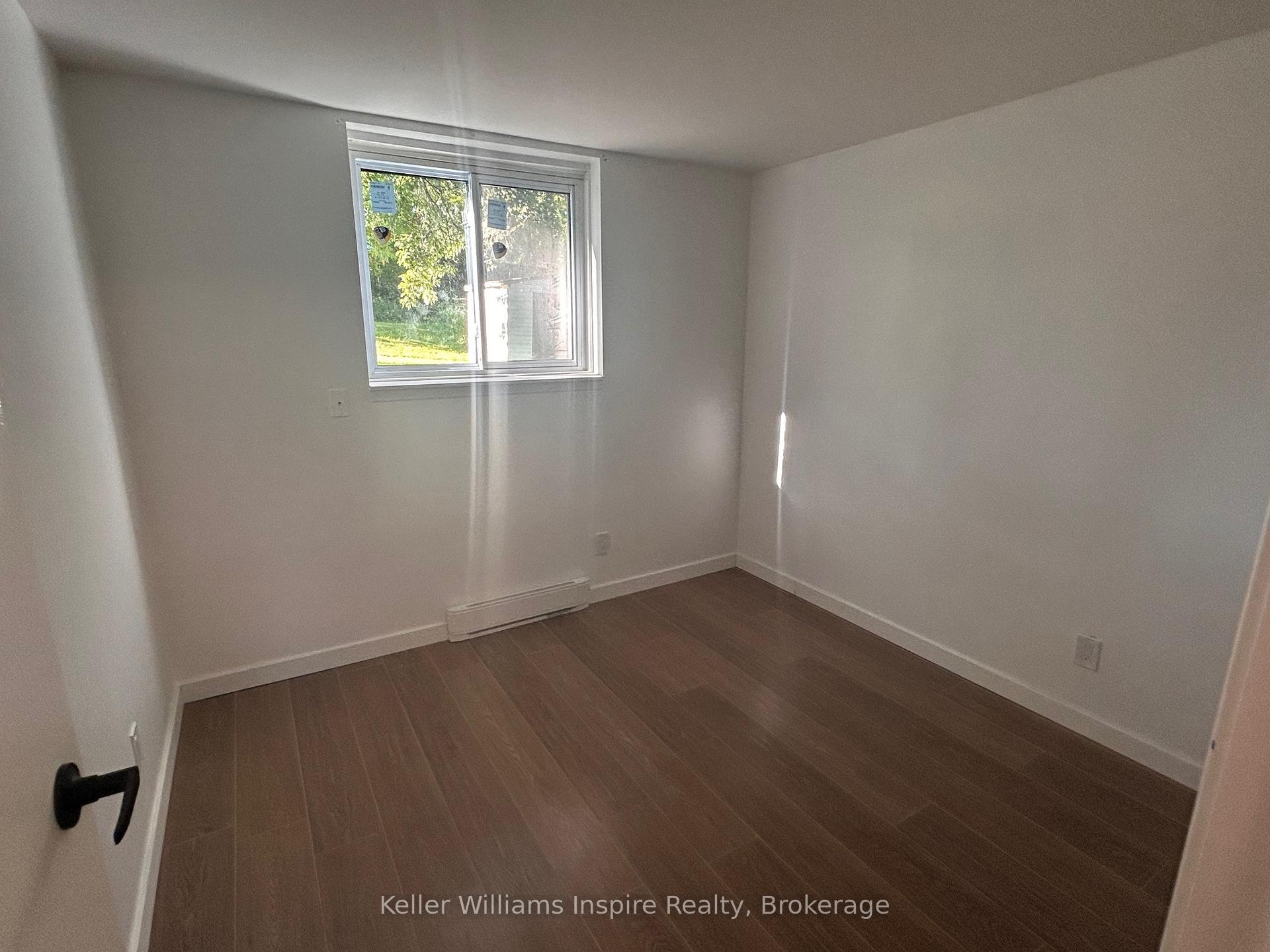 Photo 5 of Unit 4, 520 Andrew Street, Shelburne — HOMEH