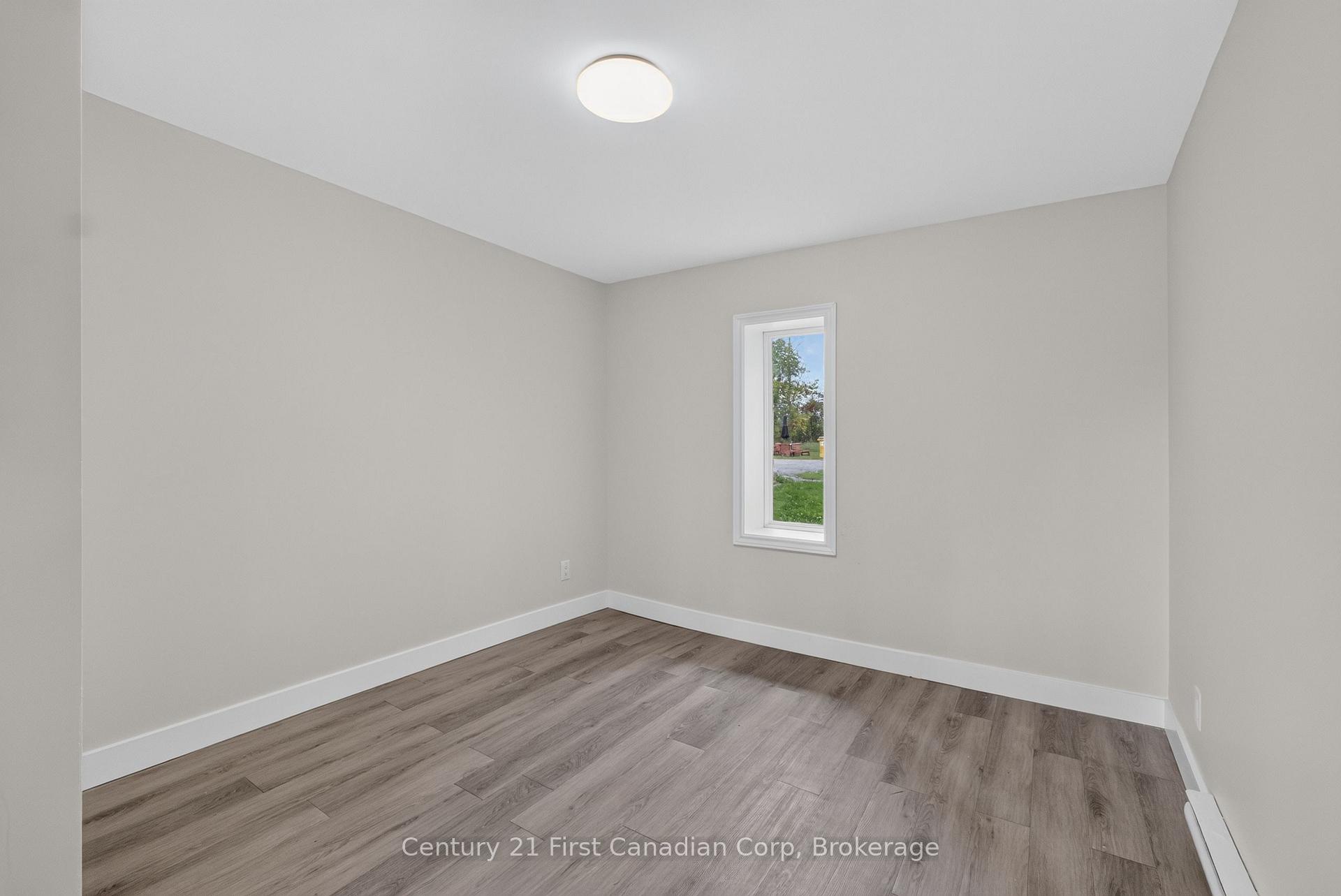Photo 6 of Unit 7, 5179 Highway 12, Ramara, Rural Ramara — HOMEH