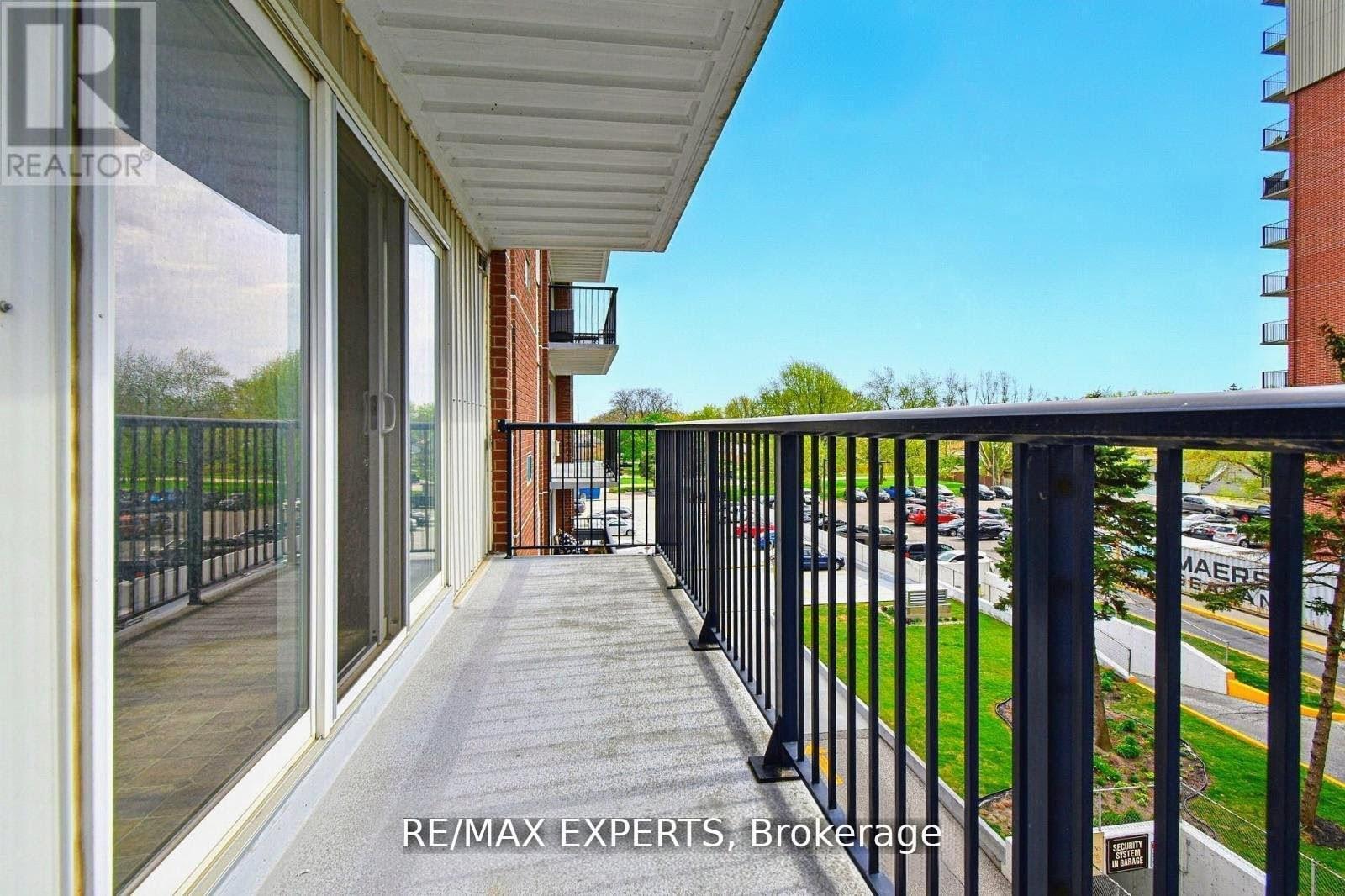 Photo 22 of Unit 410, 8591 Riverside Drive E, Windsor — HOMEH
