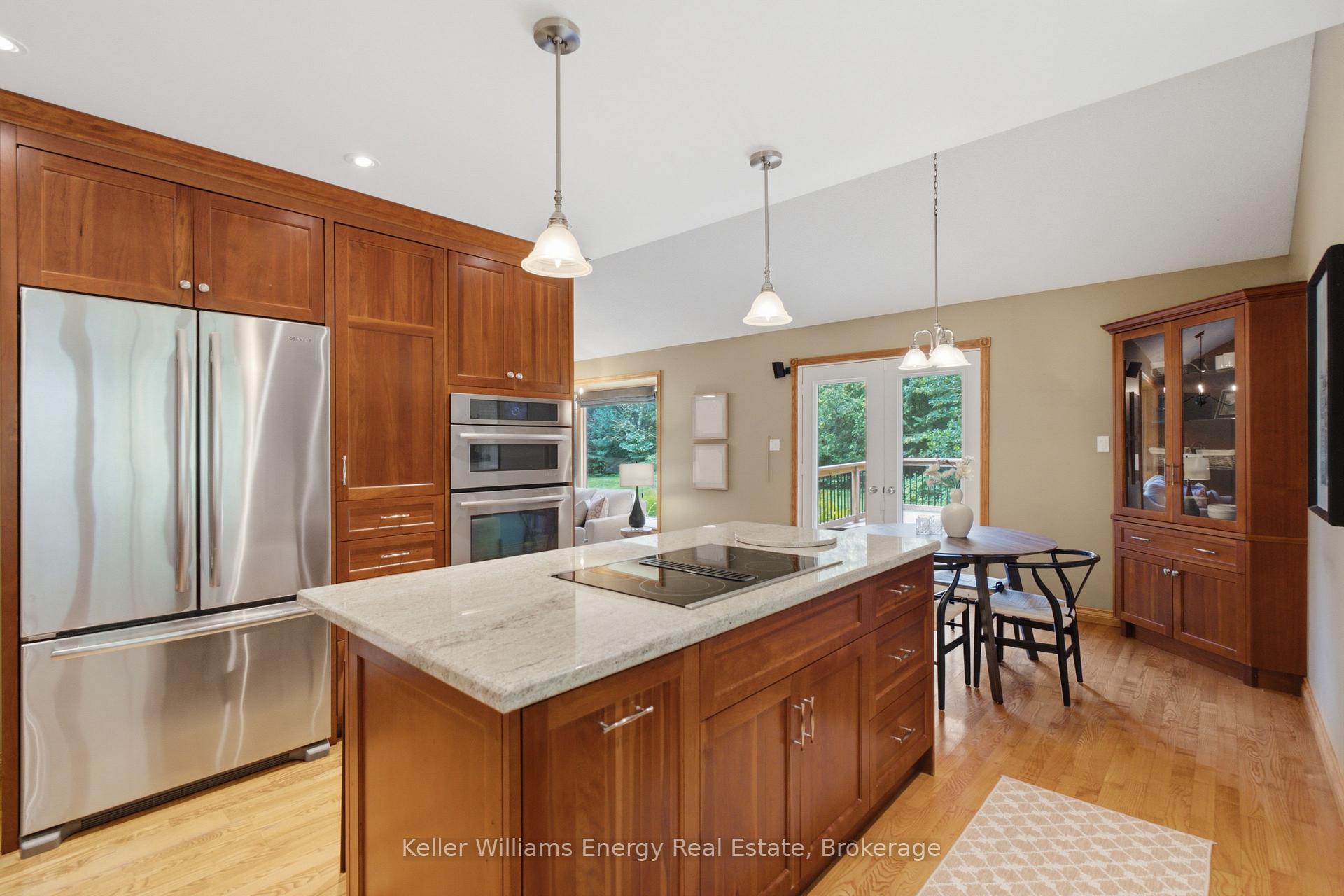 Photo 13 of 21 Stone Sound, Scugog, Port Perry — HOMEH