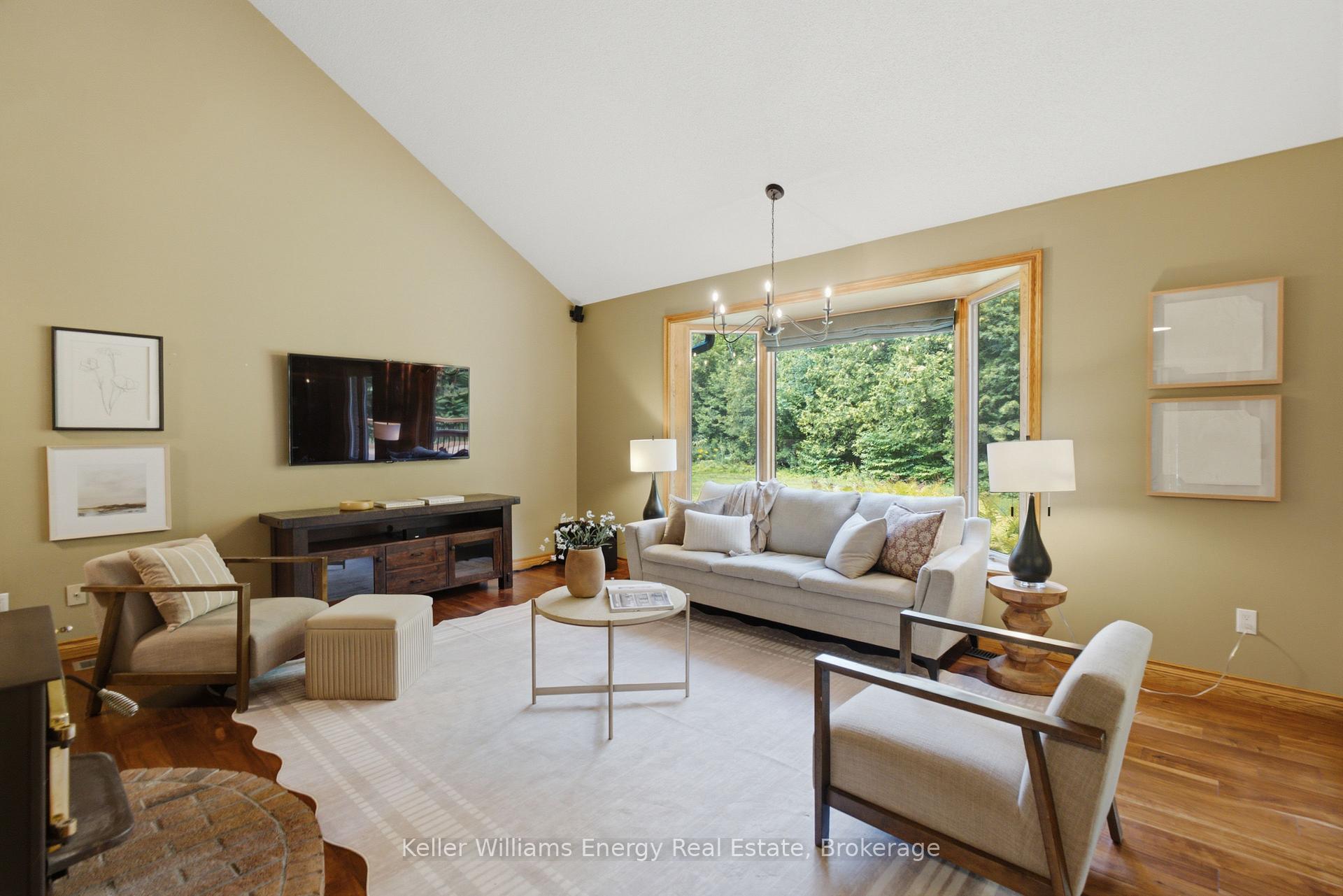 Photo 19 of 21 Stone Sound, Scugog, Port Perry — HOMEH