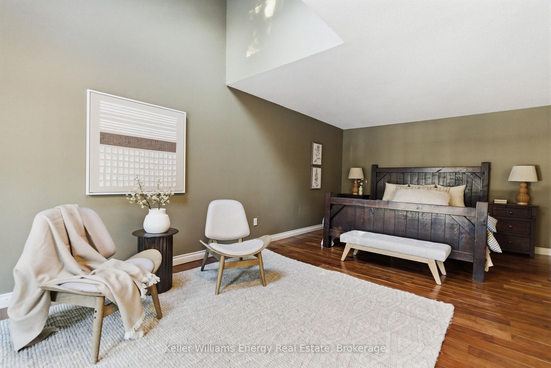 Photo 26 of 21 Stone Sound, Scugog, Port Perry — HOMEH