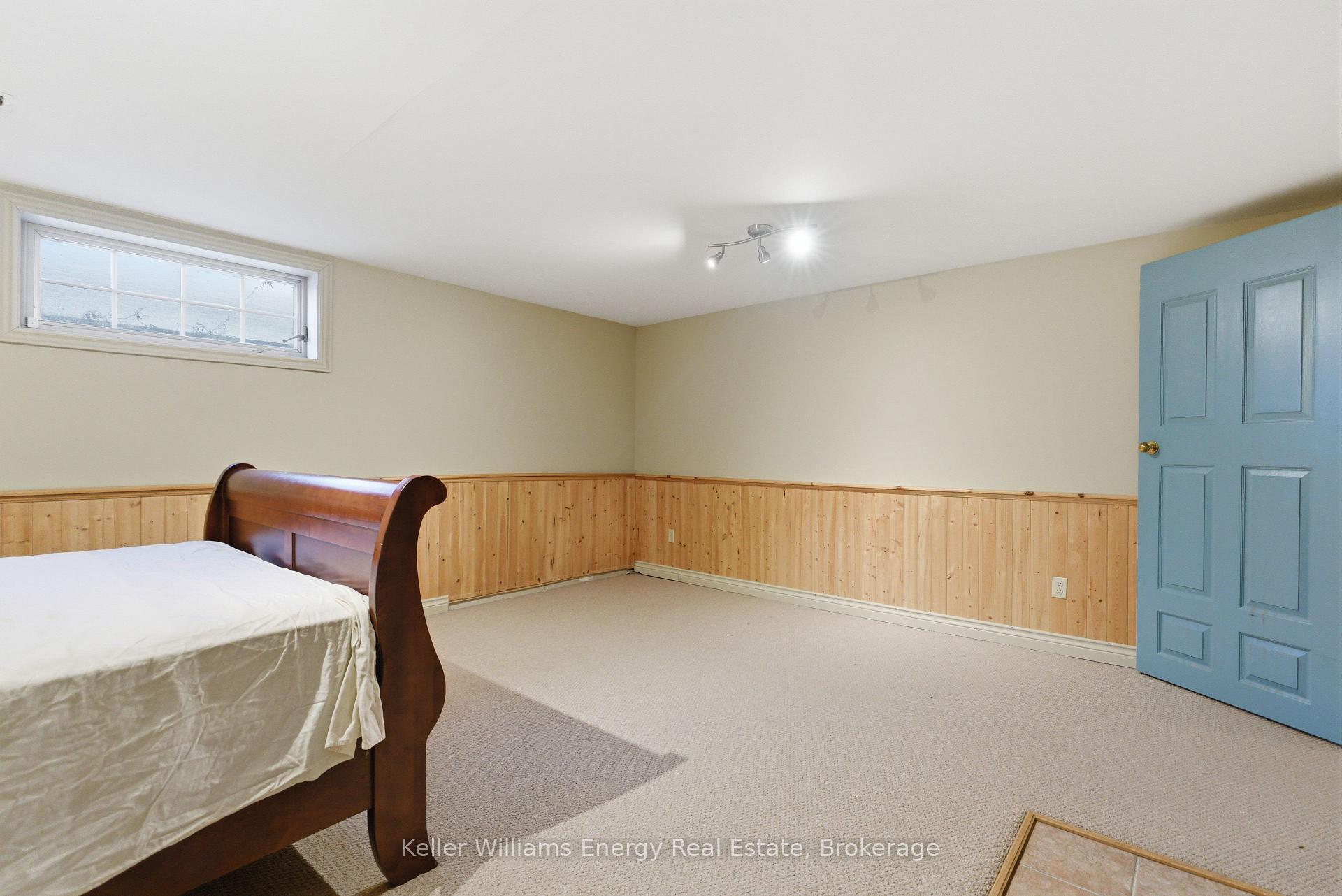 Photo 47 of 21 Stone Sound, Scugog, Port Perry — HOMEH