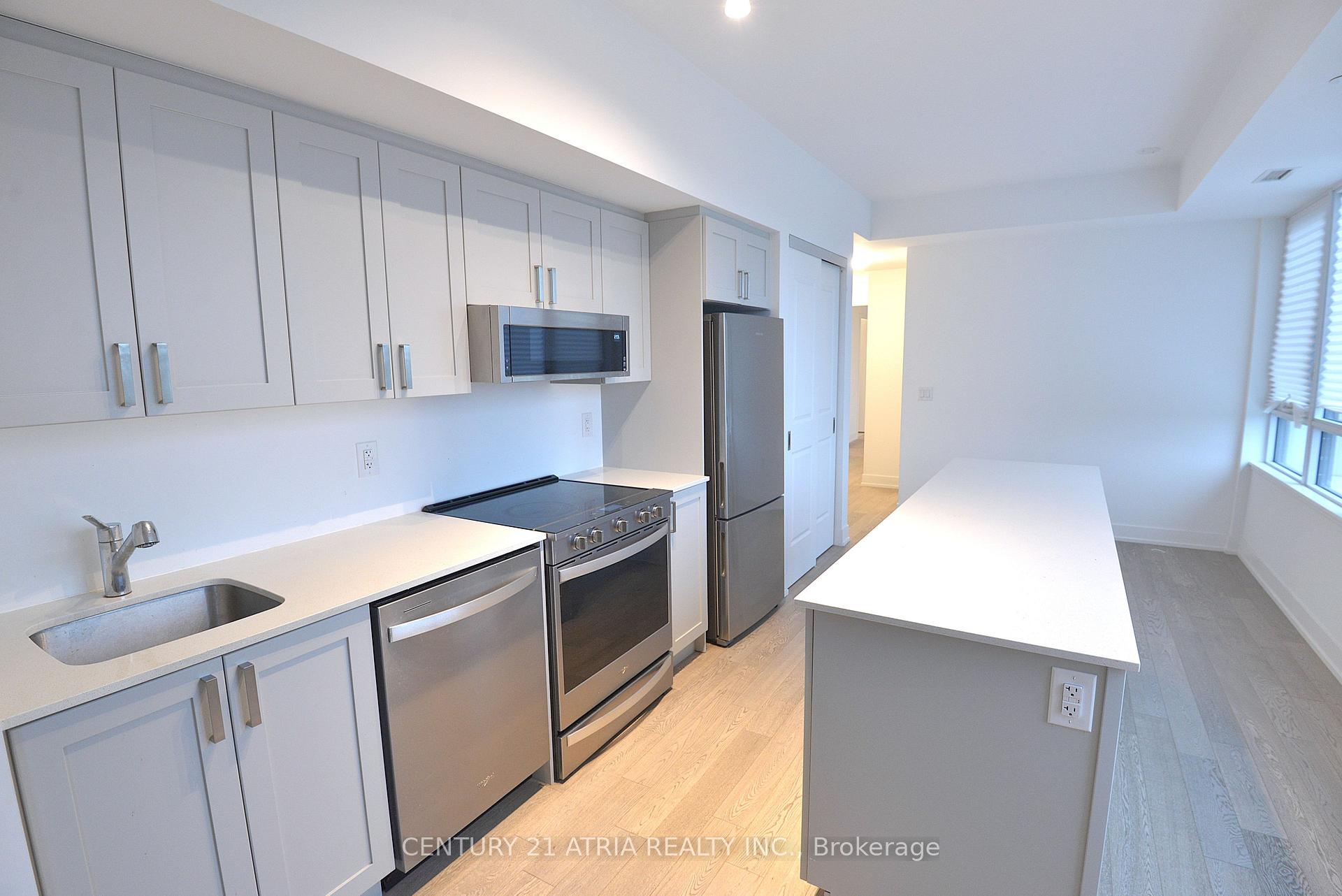 Photo 8 of Unit 901, 1063 Douglas McCurdy Common, Mississauga, Lakeview — HOMEH