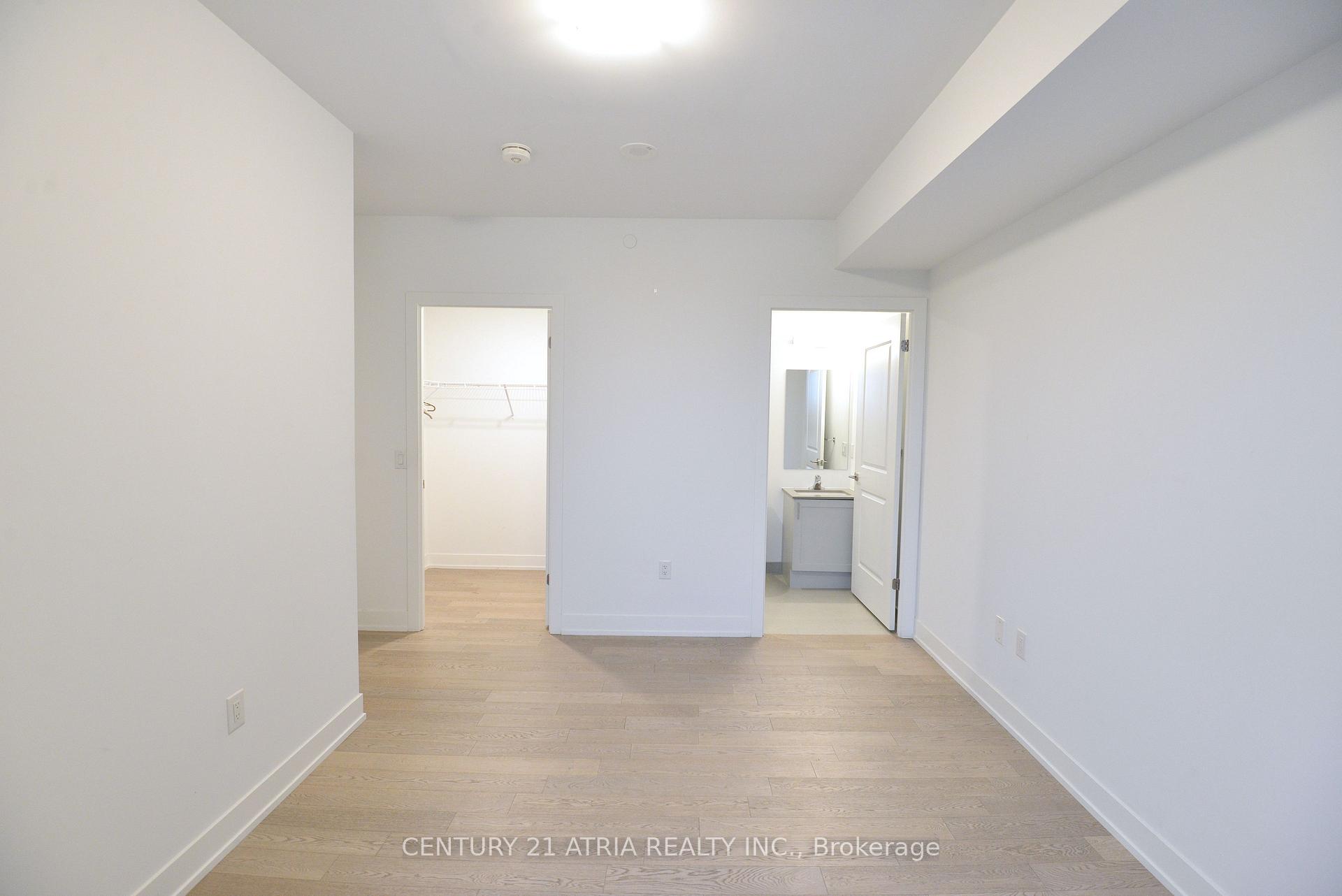 Photo 13 of Unit 901, 1063 Douglas McCurdy Common, Mississauga, Lakeview — HOMEH