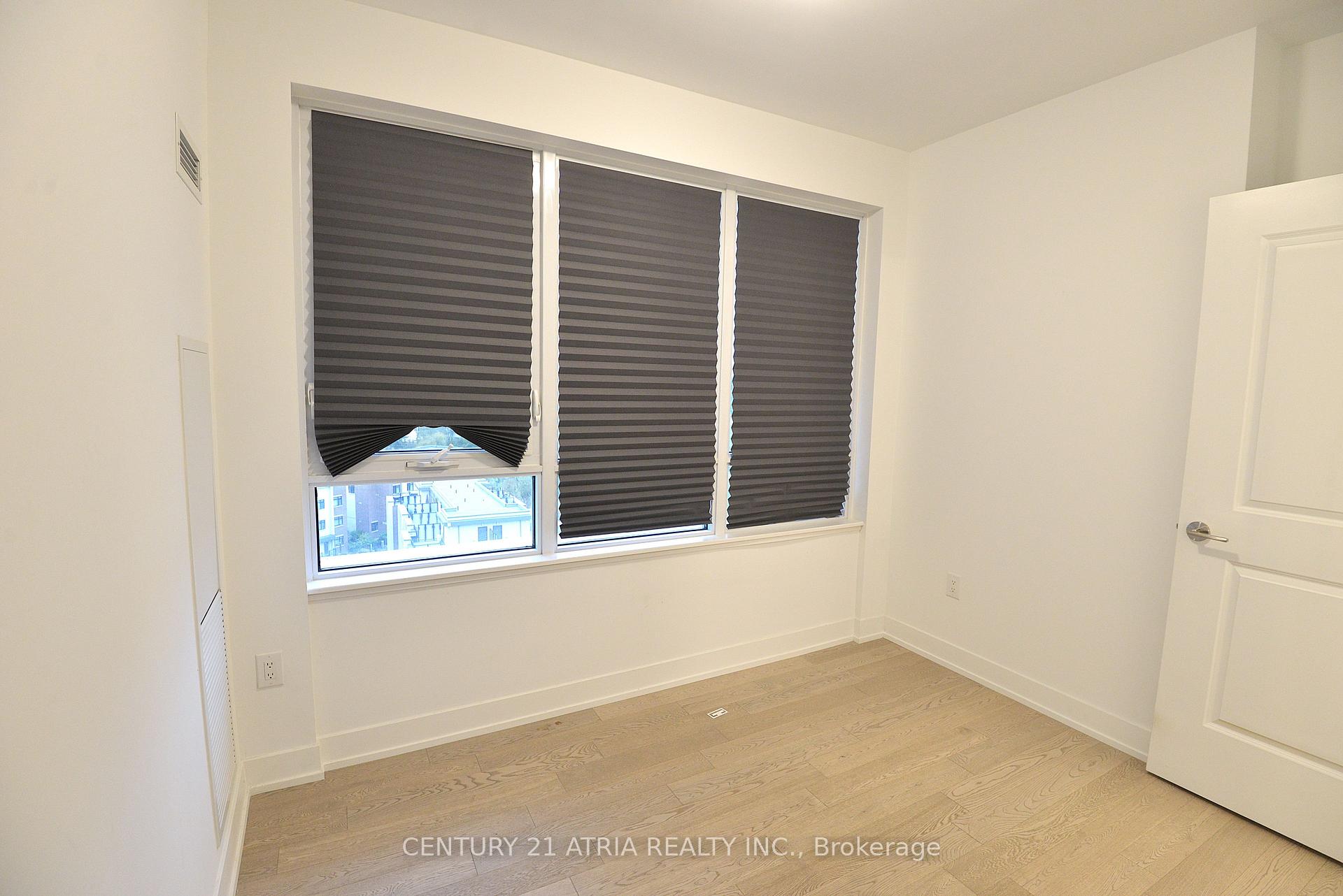 Photo 16 of Unit 901, 1063 Douglas McCurdy Common, Mississauga, Lakeview — HOMEH