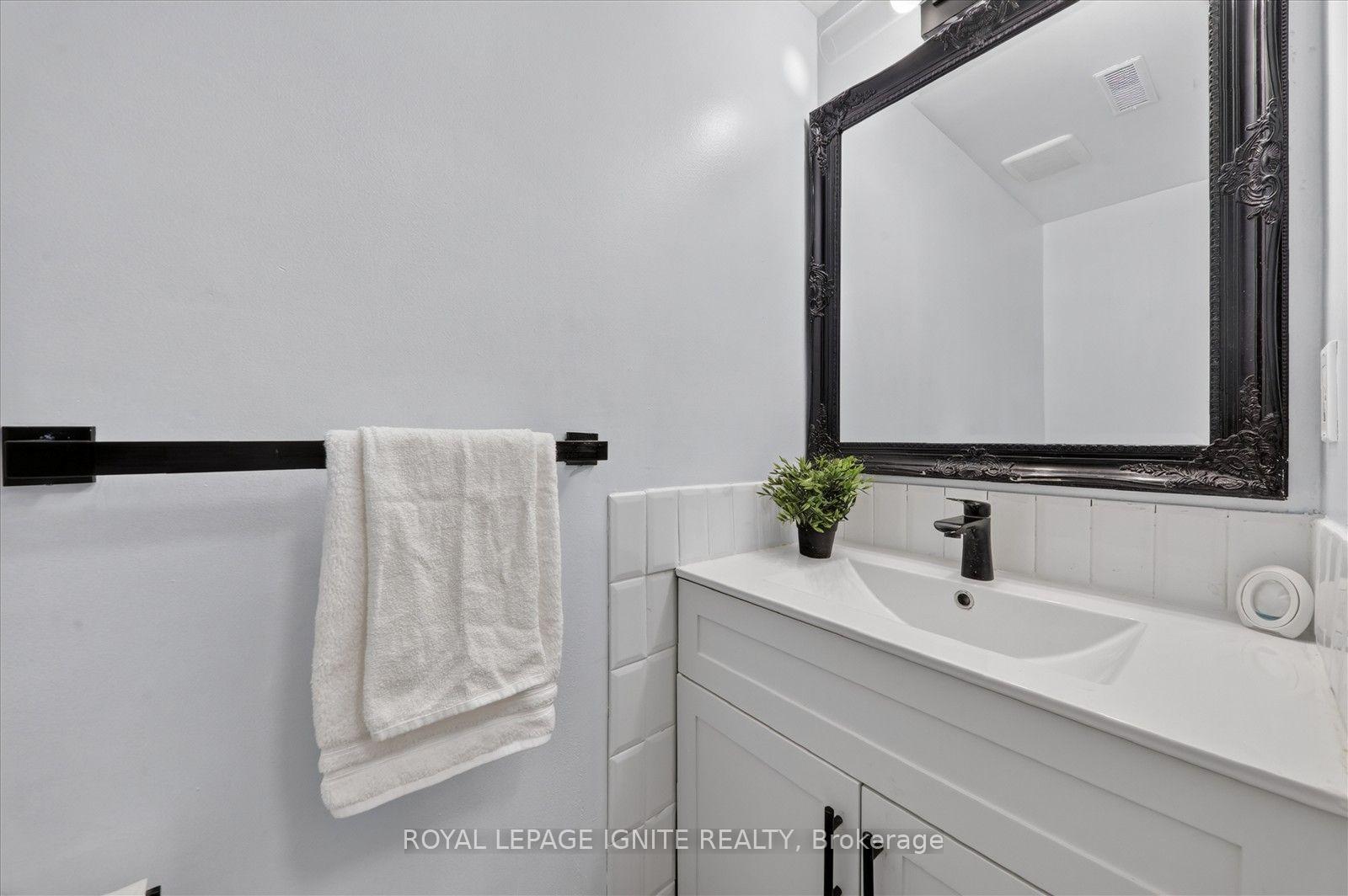 Photo 6 of Unit 33, 200 Murison Boulevard, Scarborough, Malvern — HOMEH