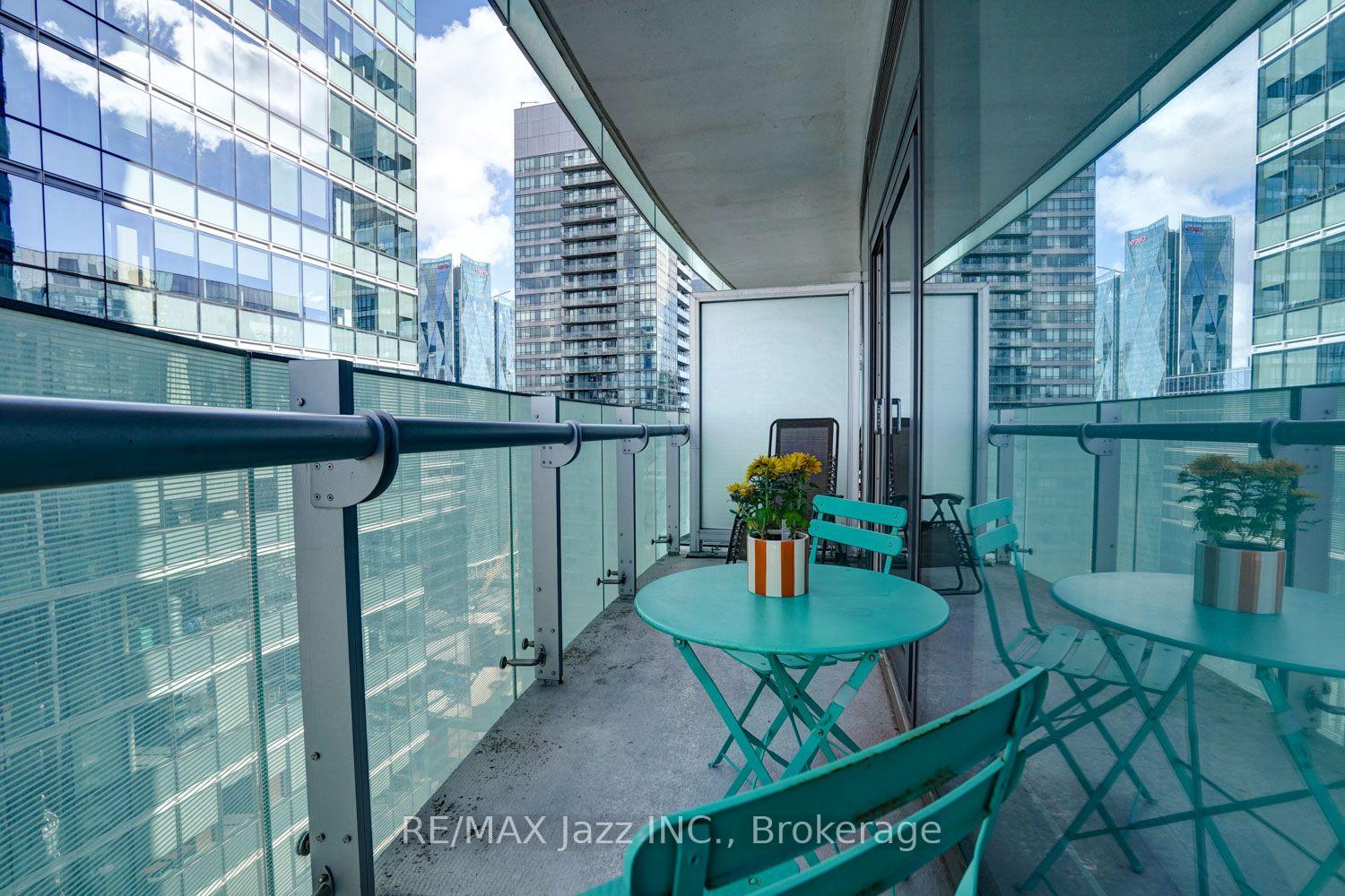 Photo 13 of Unit 3808, 14 York Street, Toronto, Waterfront Communities — HOMEH
