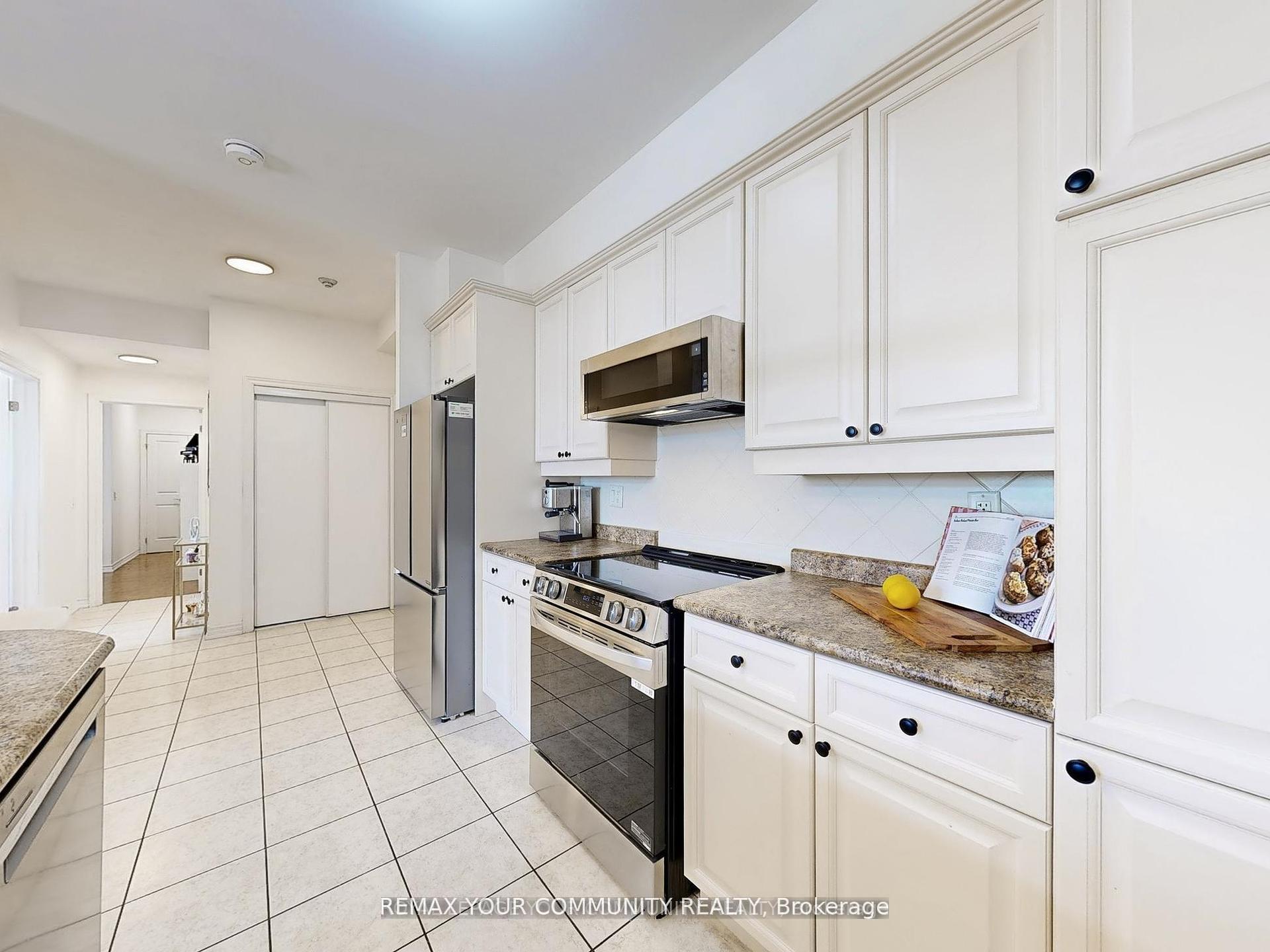 Photo 10 of Unit 220, 9519 Keele Street, Vaughan, Maple — HOMEH