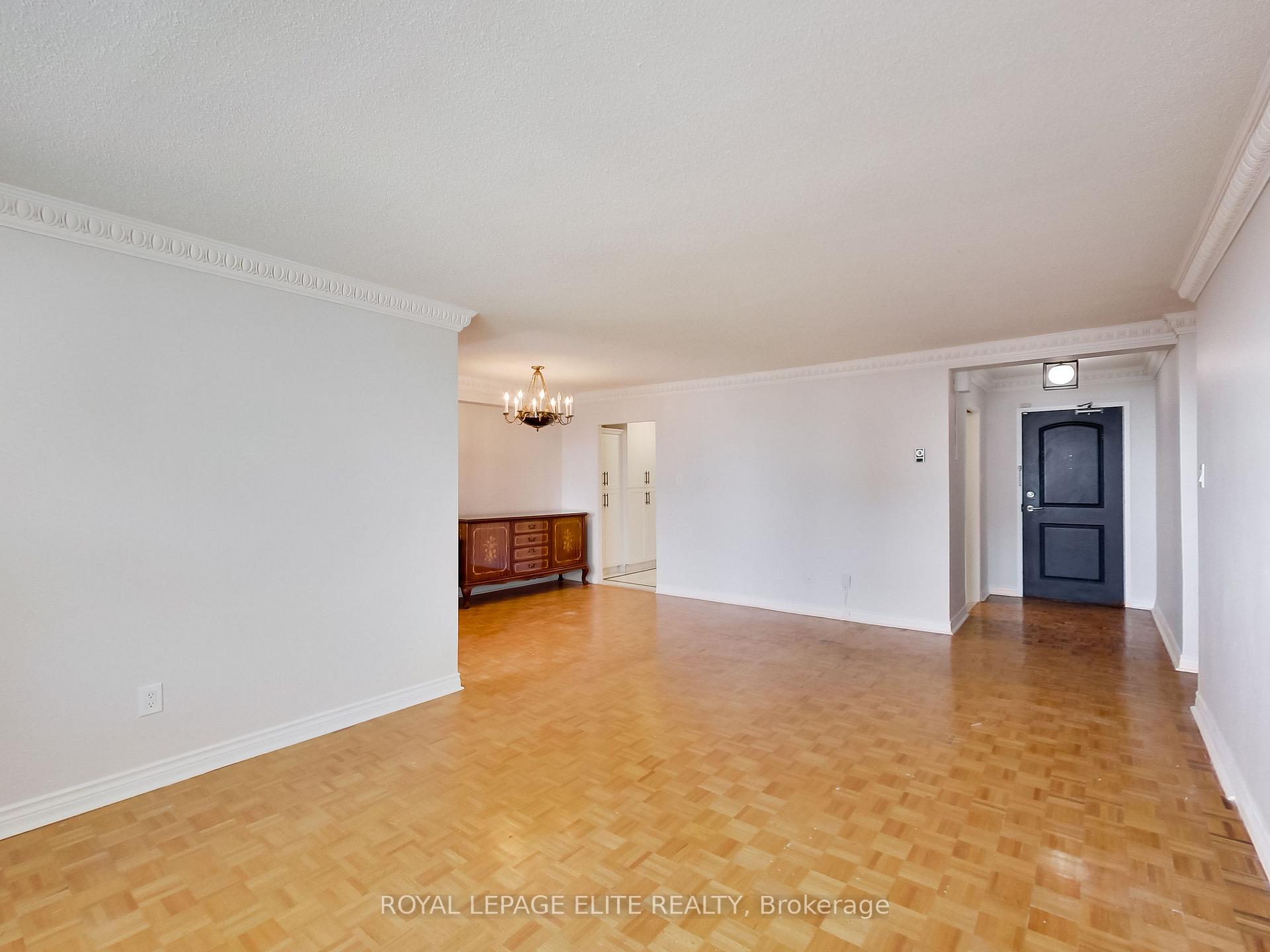 Photo 8 of Unit 702, 511 The West Mall Road, Etobicoke, Etobicoke West Mall — HOMEH